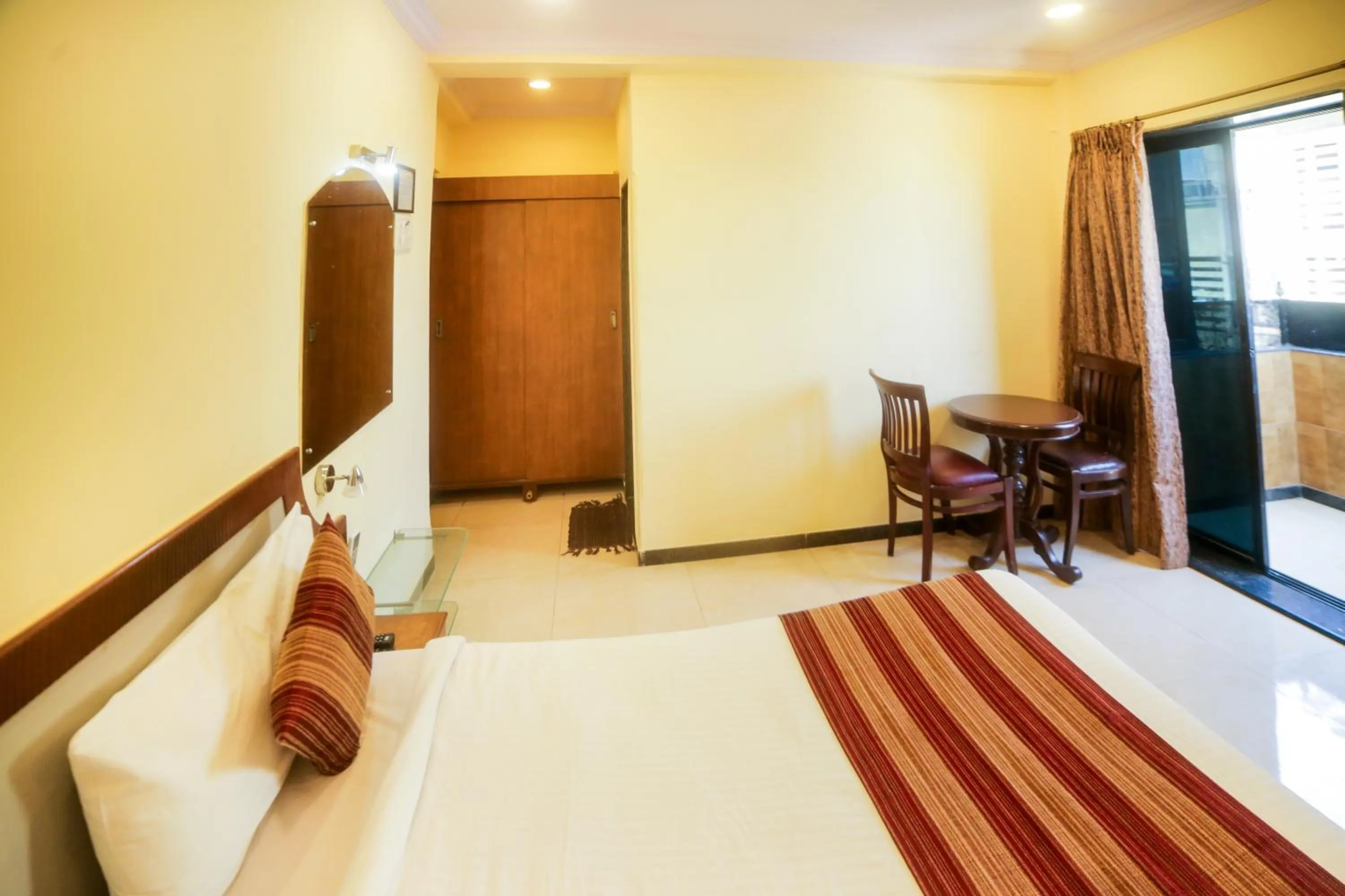 Photo of the whole room, Bed in Hotel Lucky Bandra