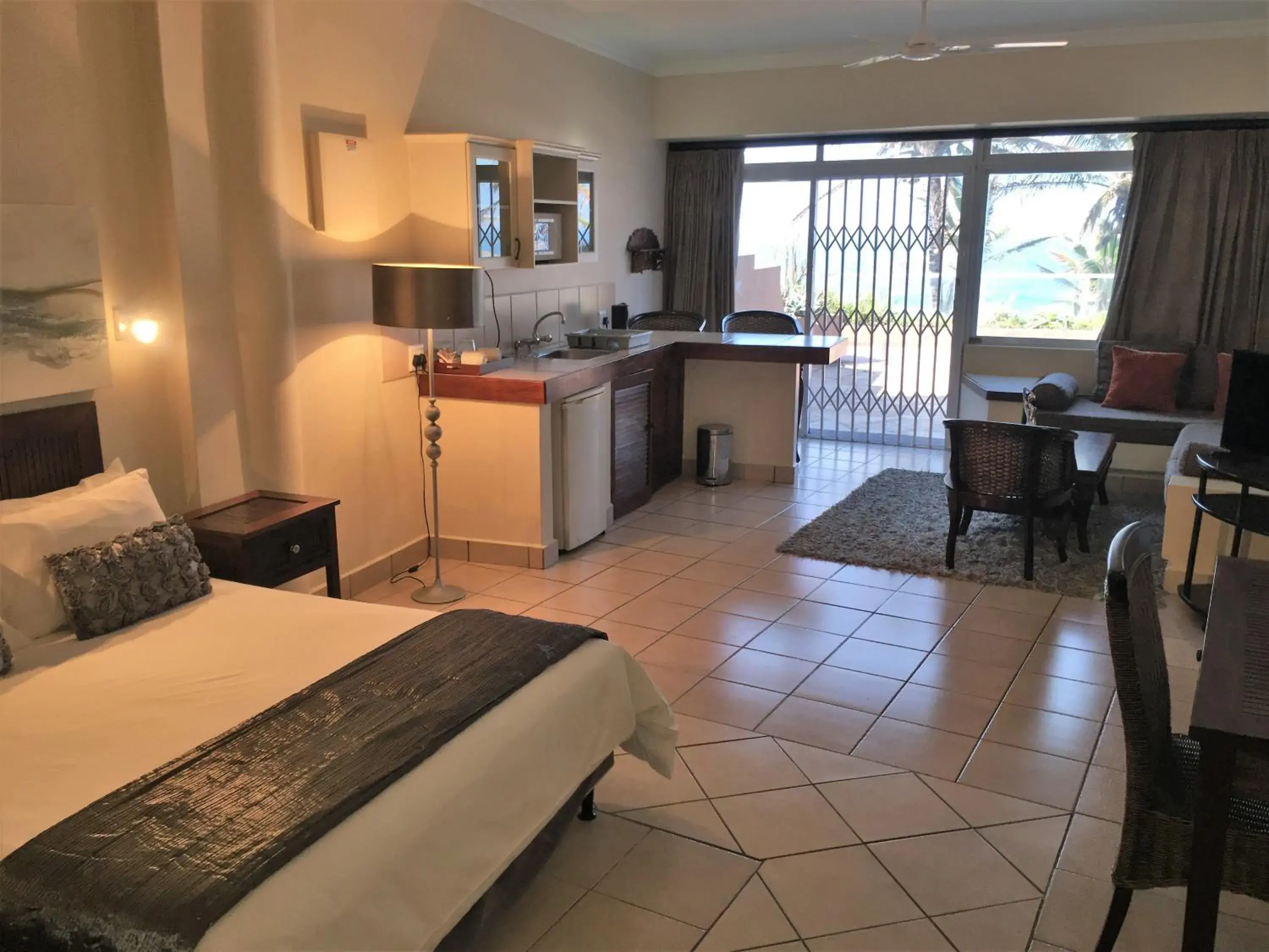 Deluxe Double Room with Balcony in Salt Rock Hotel and Beach Resort Deluxe Double Room with Balcony in Salt Rock Hotel and Beach Resort