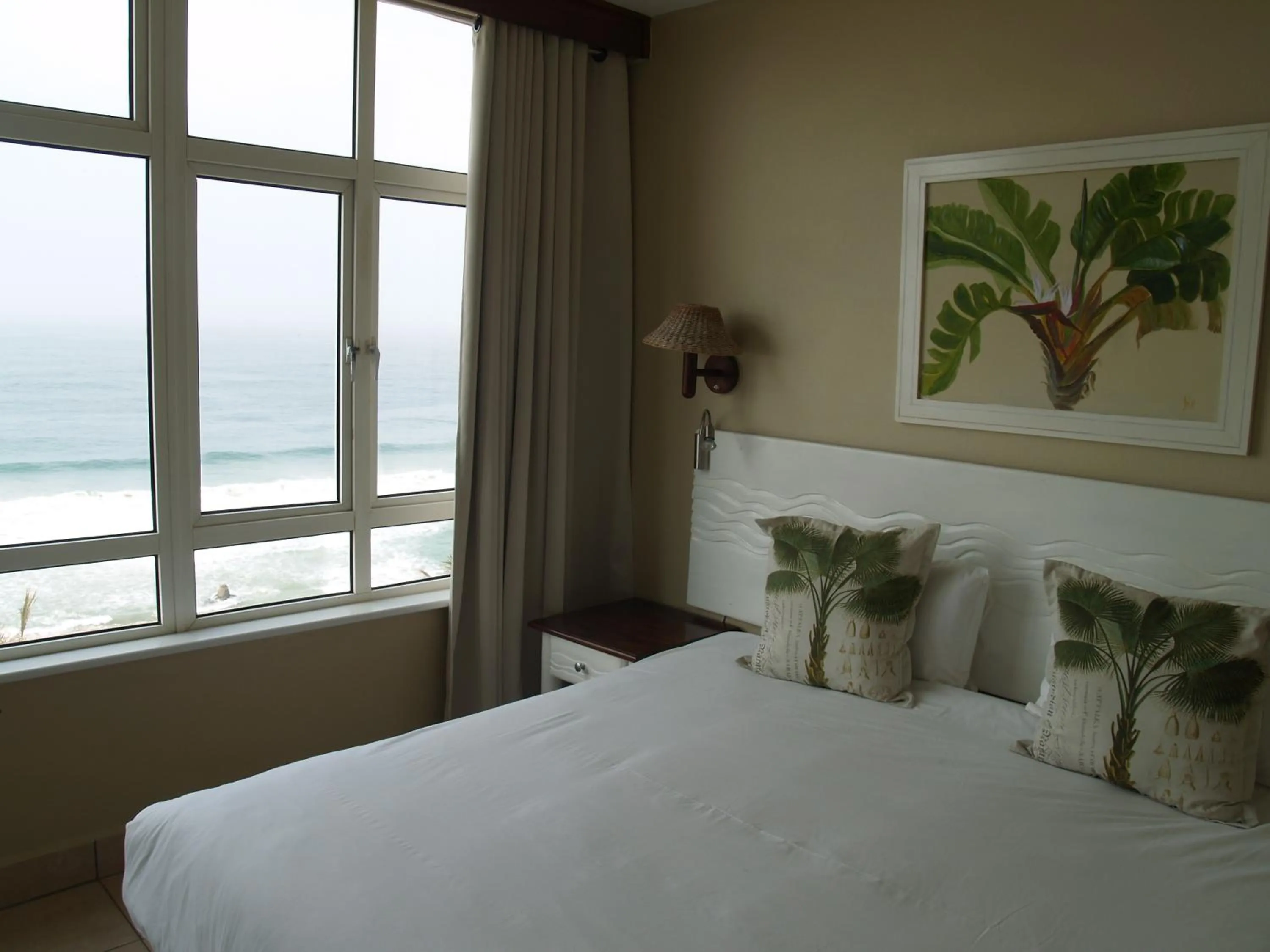 Bed in Salt Rock Hotel and Beach Resort