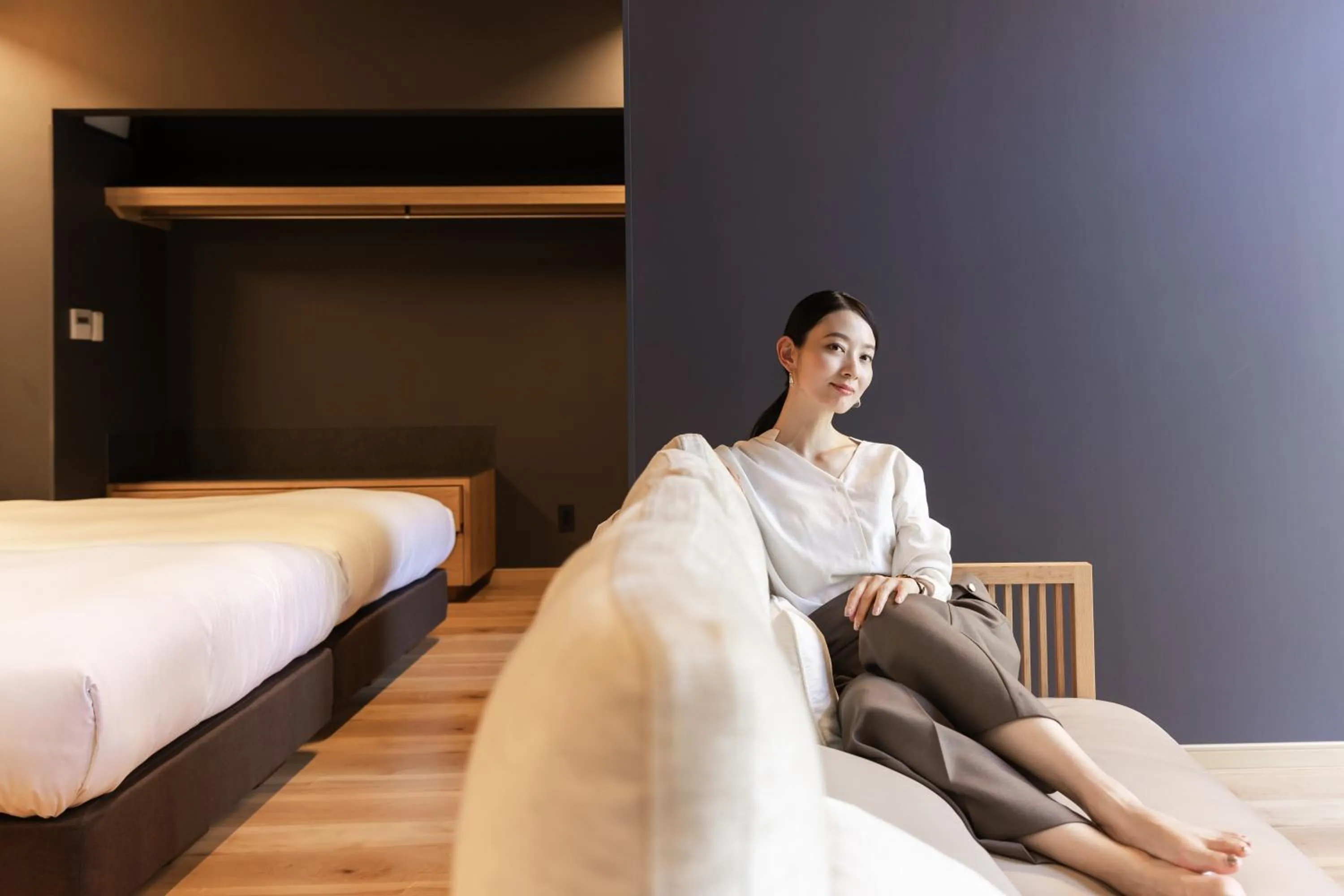 Guests, Bed in 7c villa and winery