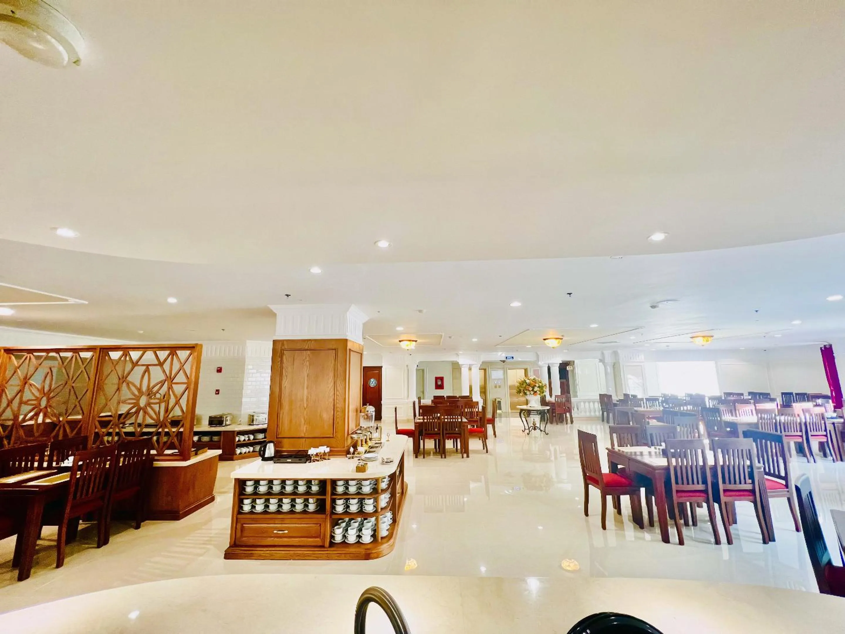 Restaurant/places to eat in CALYSSA HOTELS & VILLAGE
