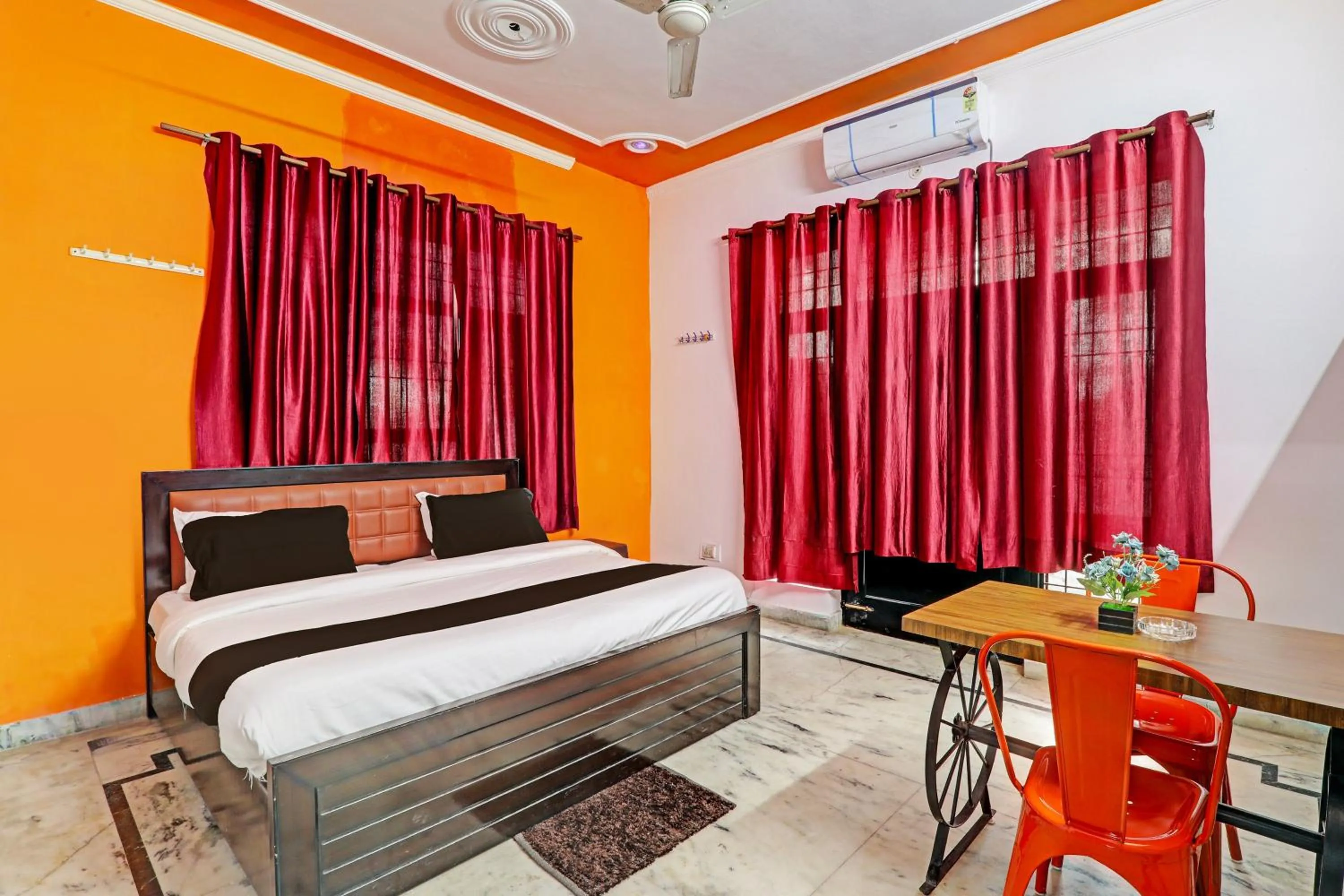 Bedroom, Bed in Hotel O Drip Stay Inn