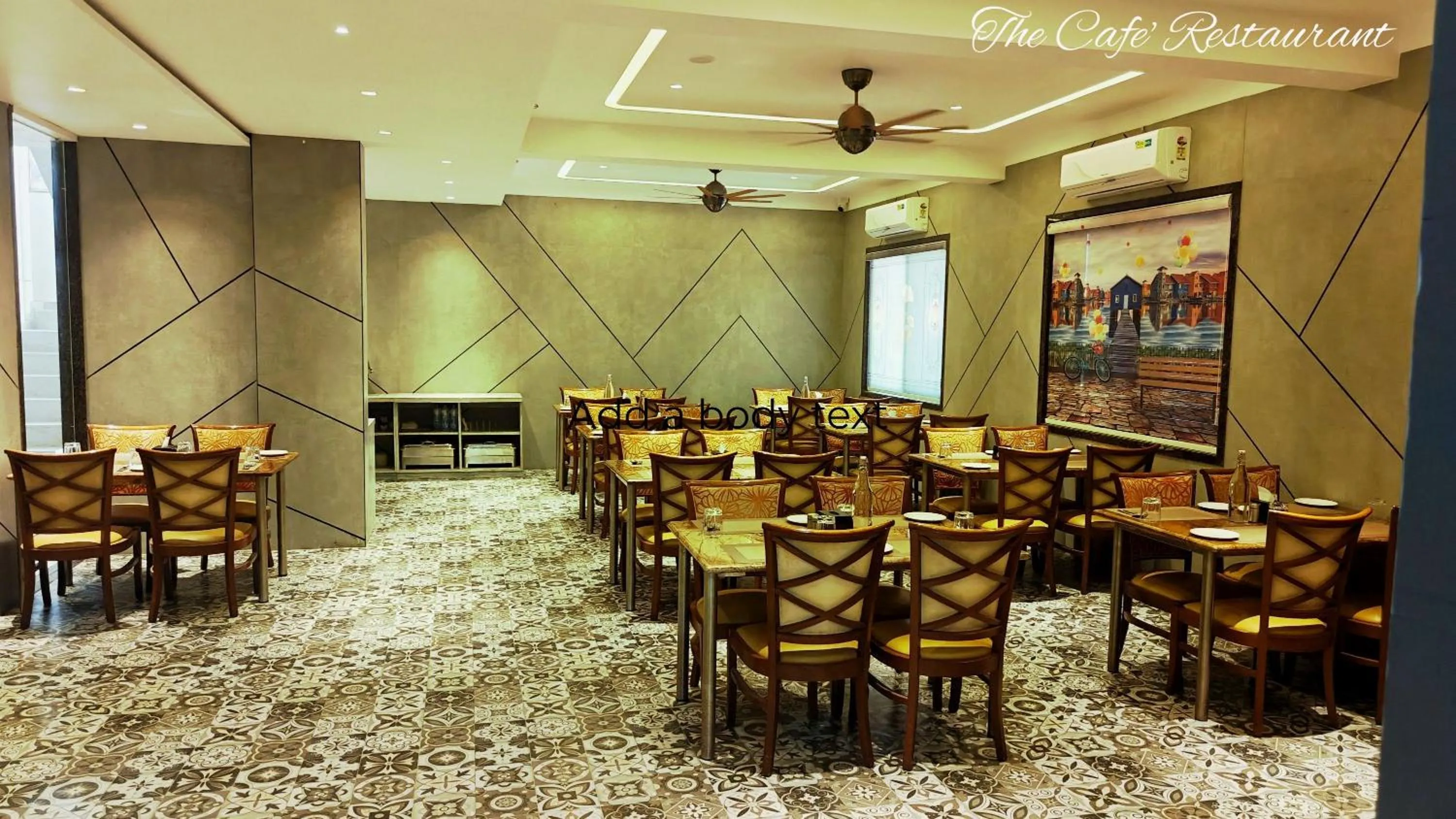 Restaurant/places to eat in Hotel The Excellency