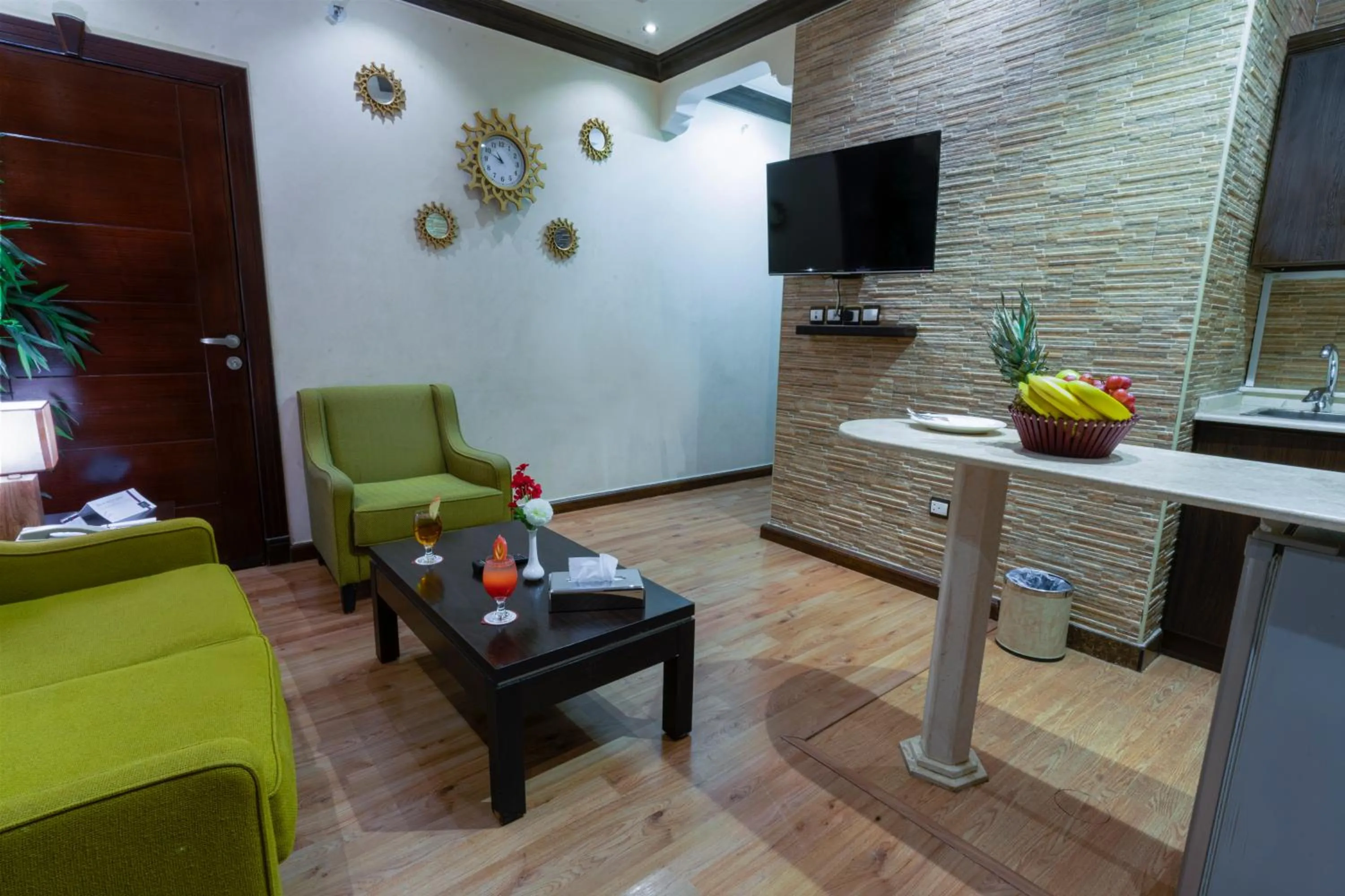 Living room in شقق بلاتينيوم السبعين للشقق المخدومة