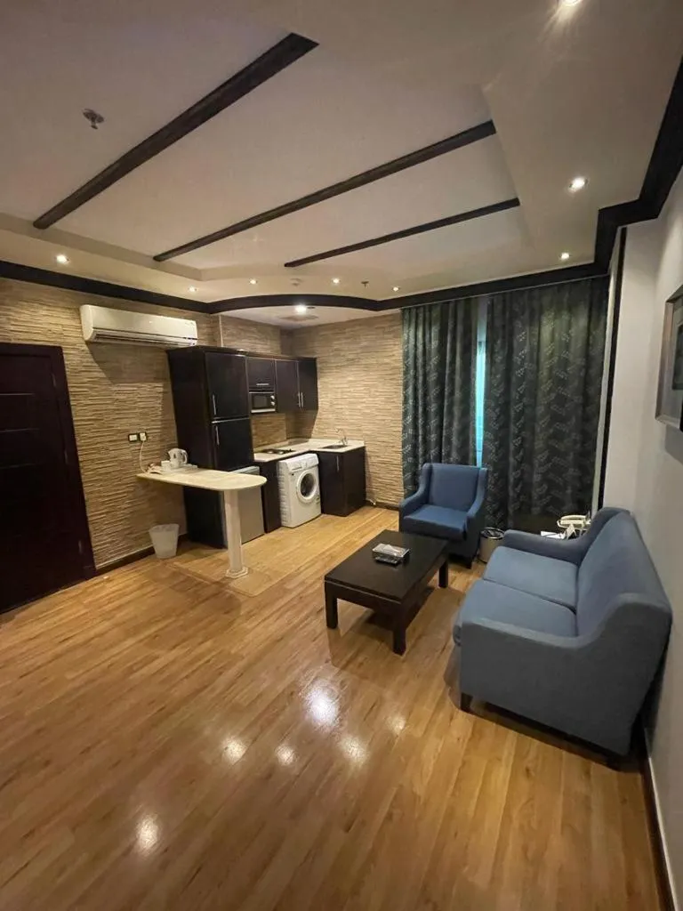 Living room in شقق بلاتينيوم السبعين للشقق المخدومة