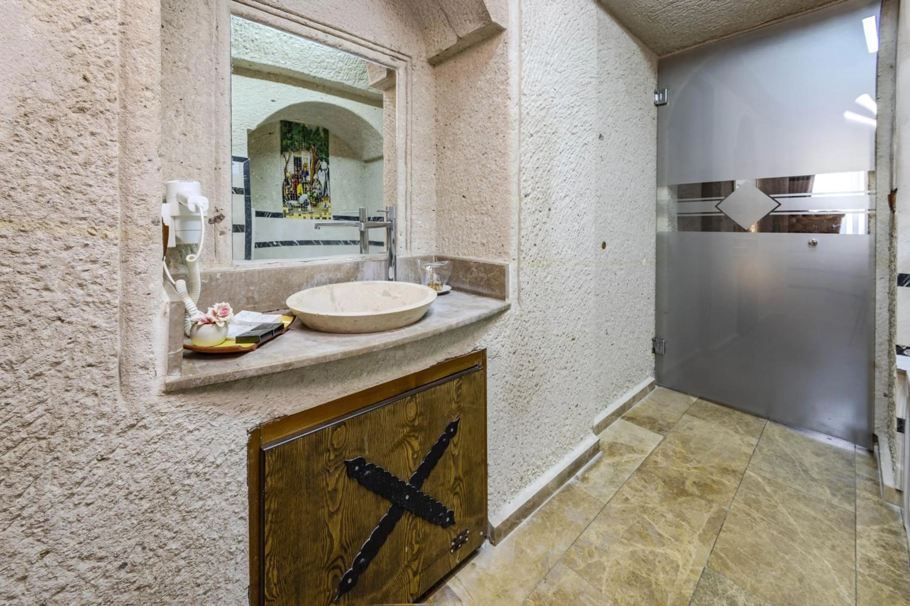 Shower in Cappadocia Inn Cave Hotel