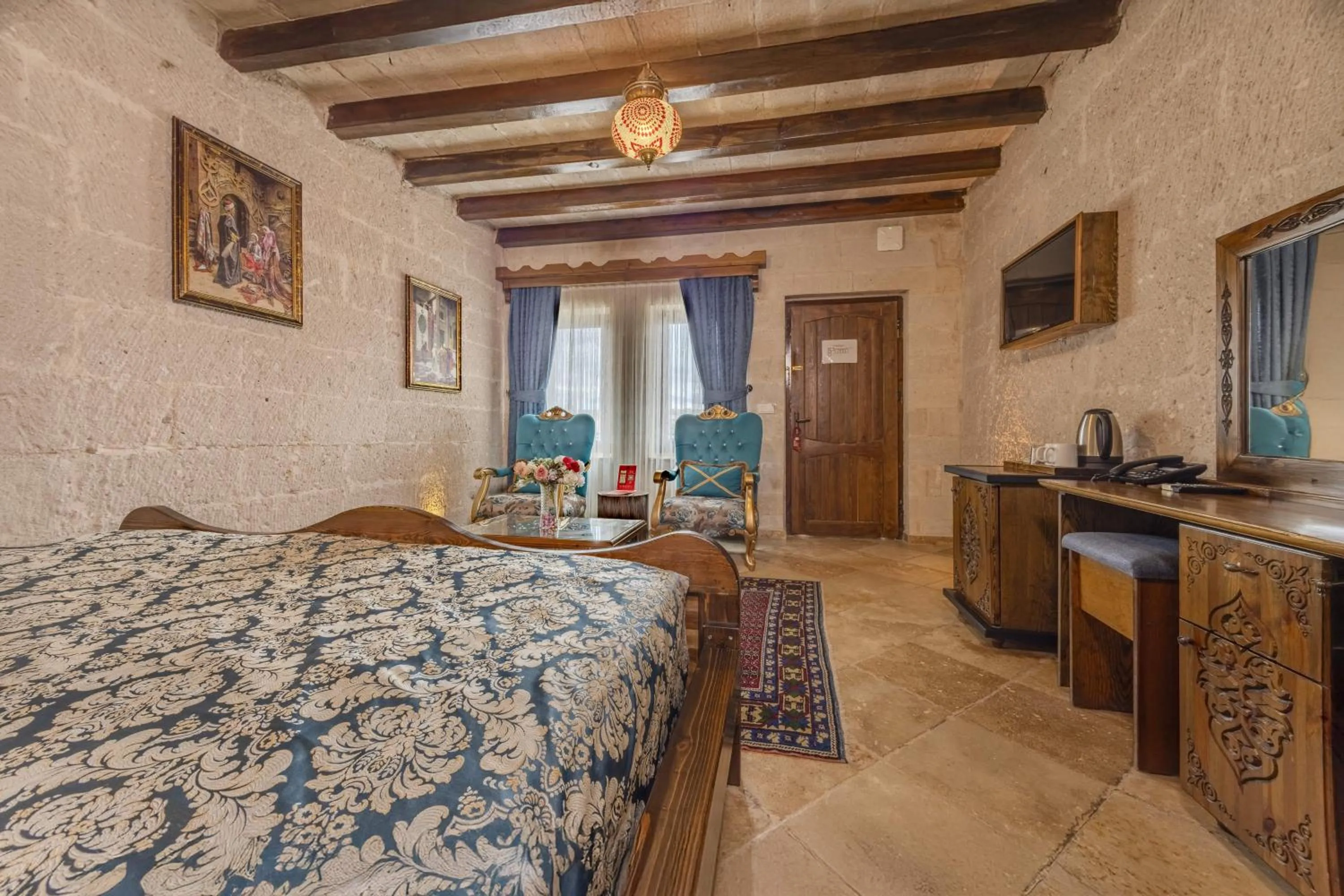 Bed in Cappadocia Inn Cave Hotel