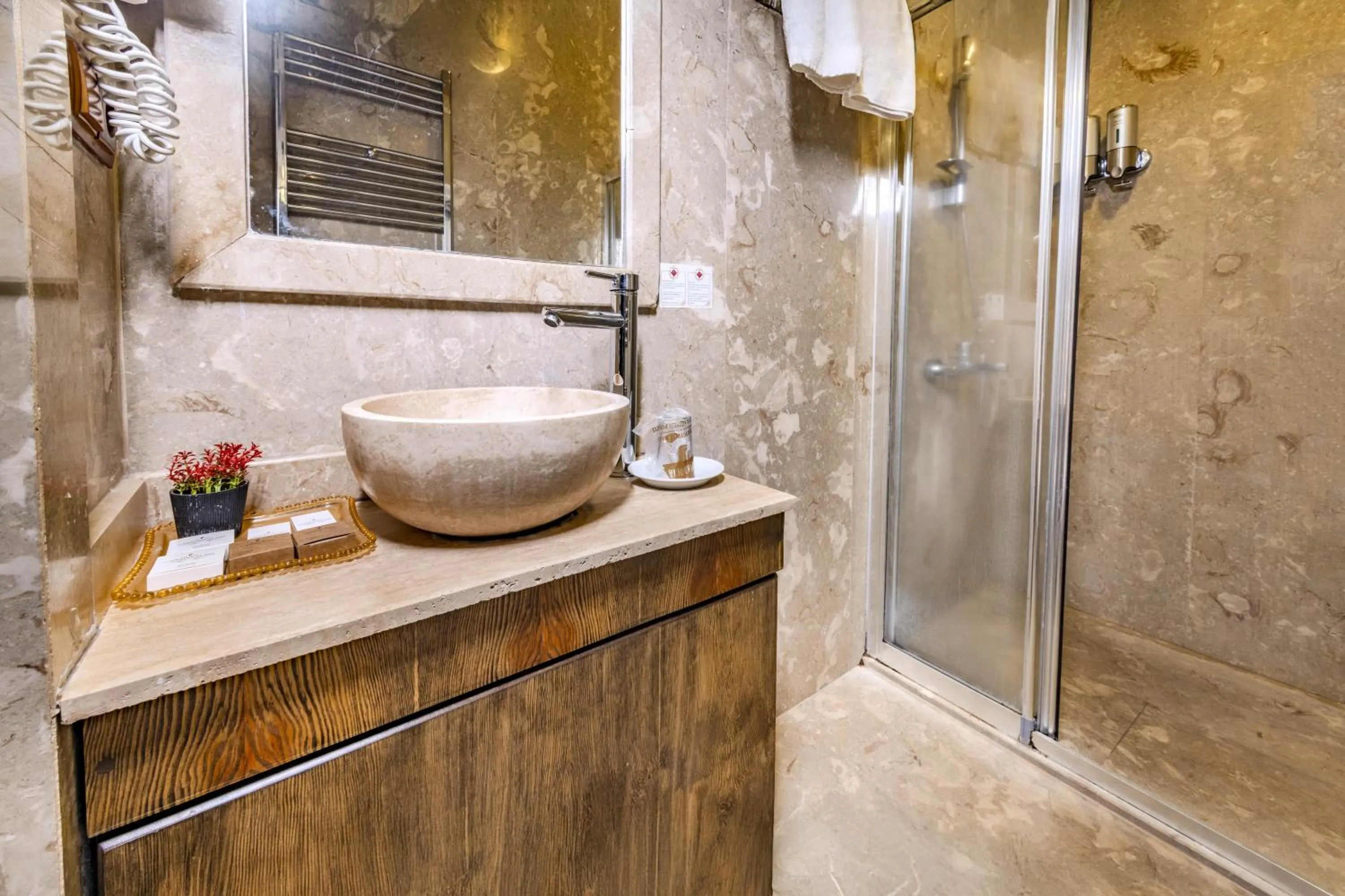 Shower in Cappadocia Inn Cave Hotel