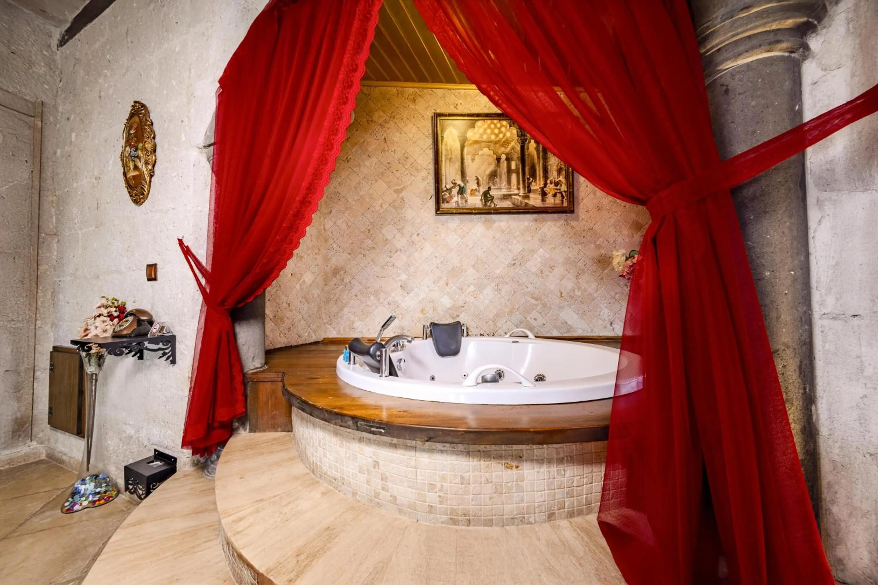 Bath in Cappadocia Inn Cave Hotel