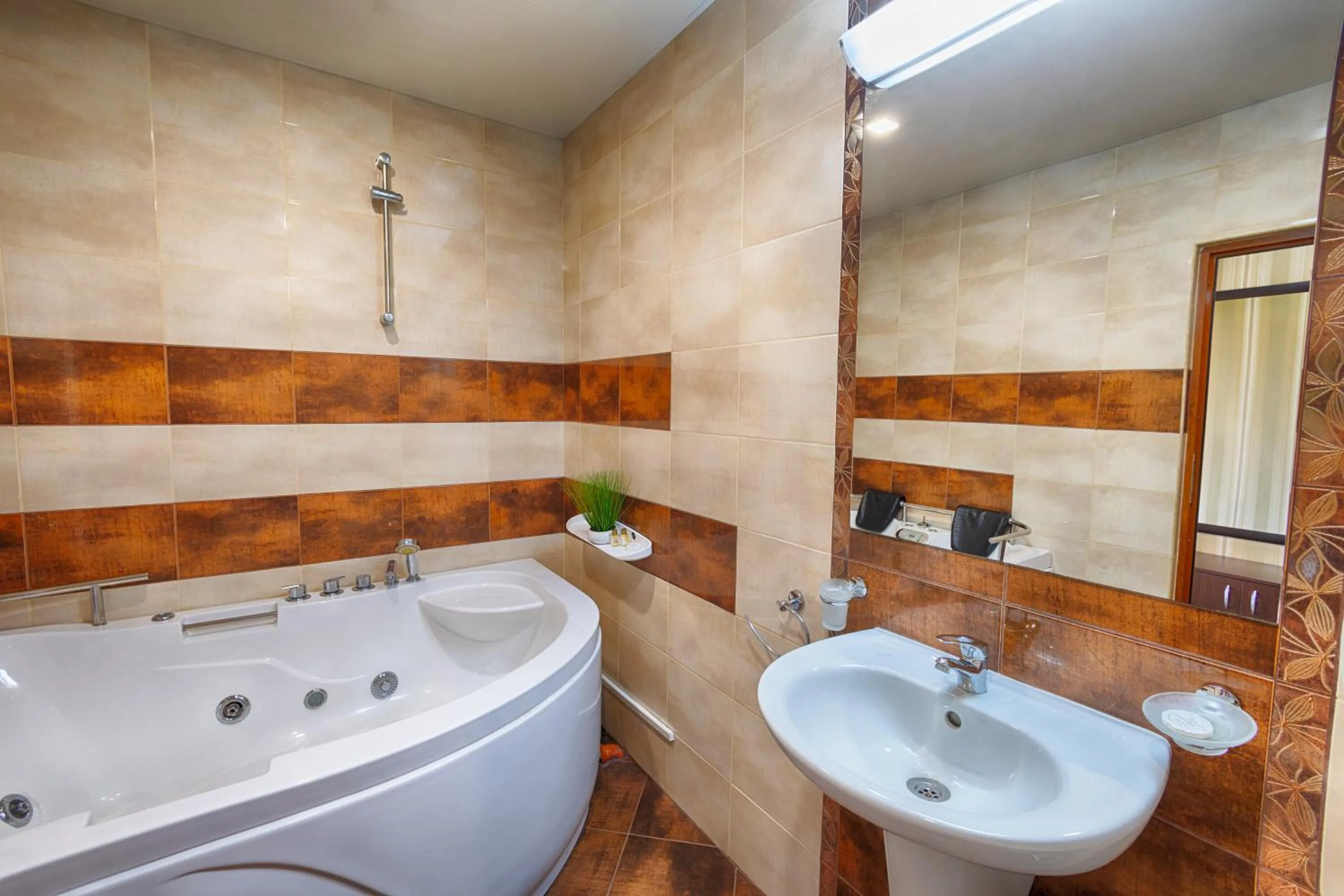 Bathroom in Paradise SPA Hotel