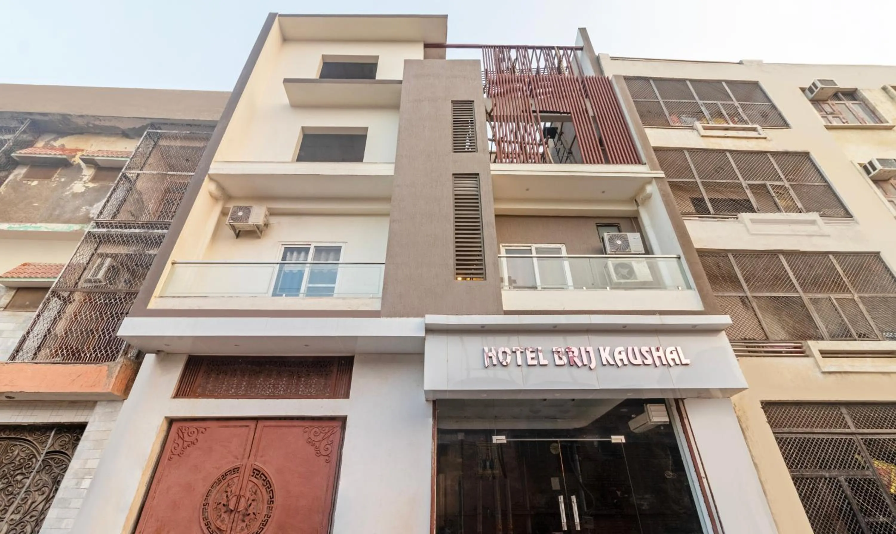 Property building in Treebo Brij Kaushal, Near Prem Mandir