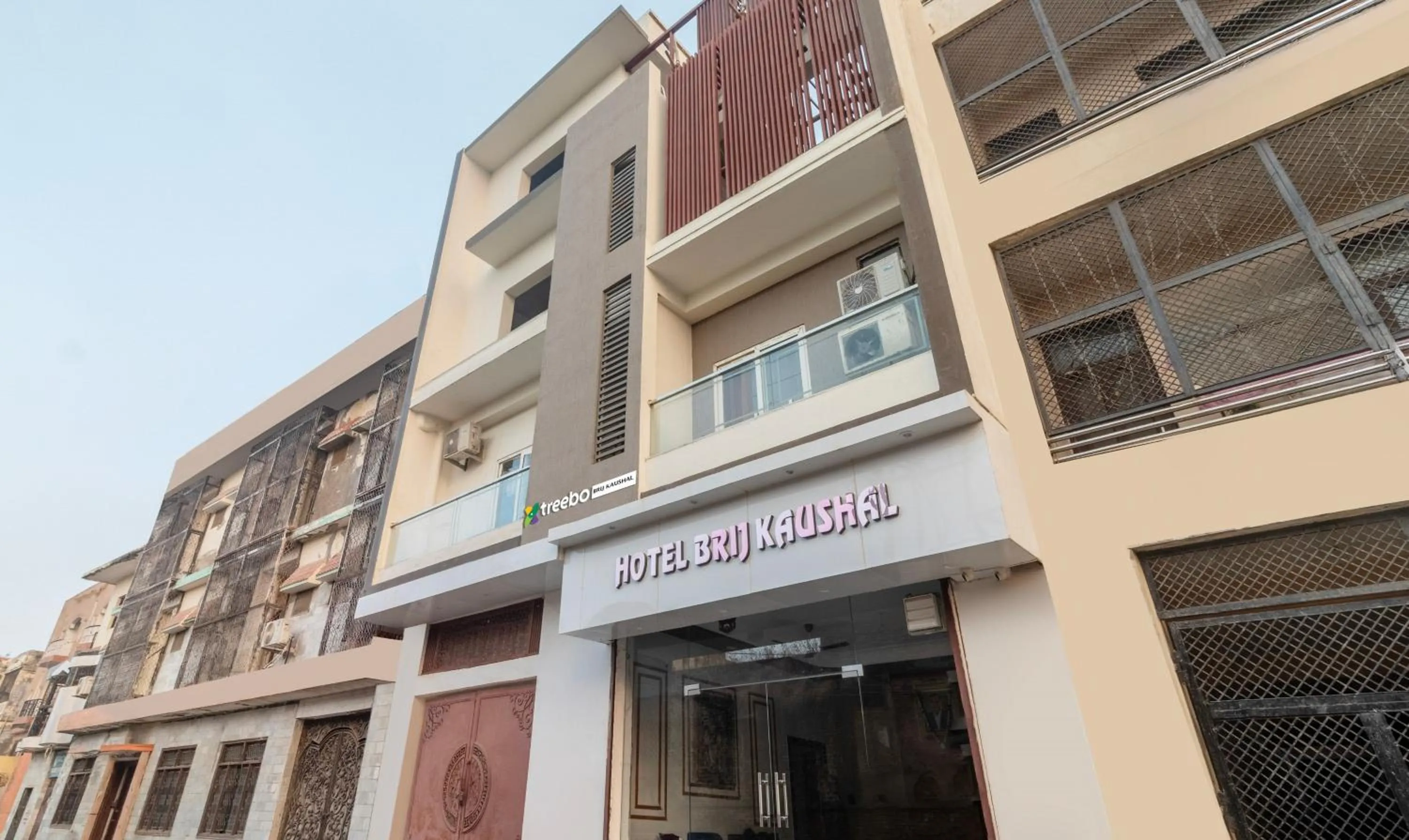 Property building in Treebo Brij Kaushal, Near Prem Mandir