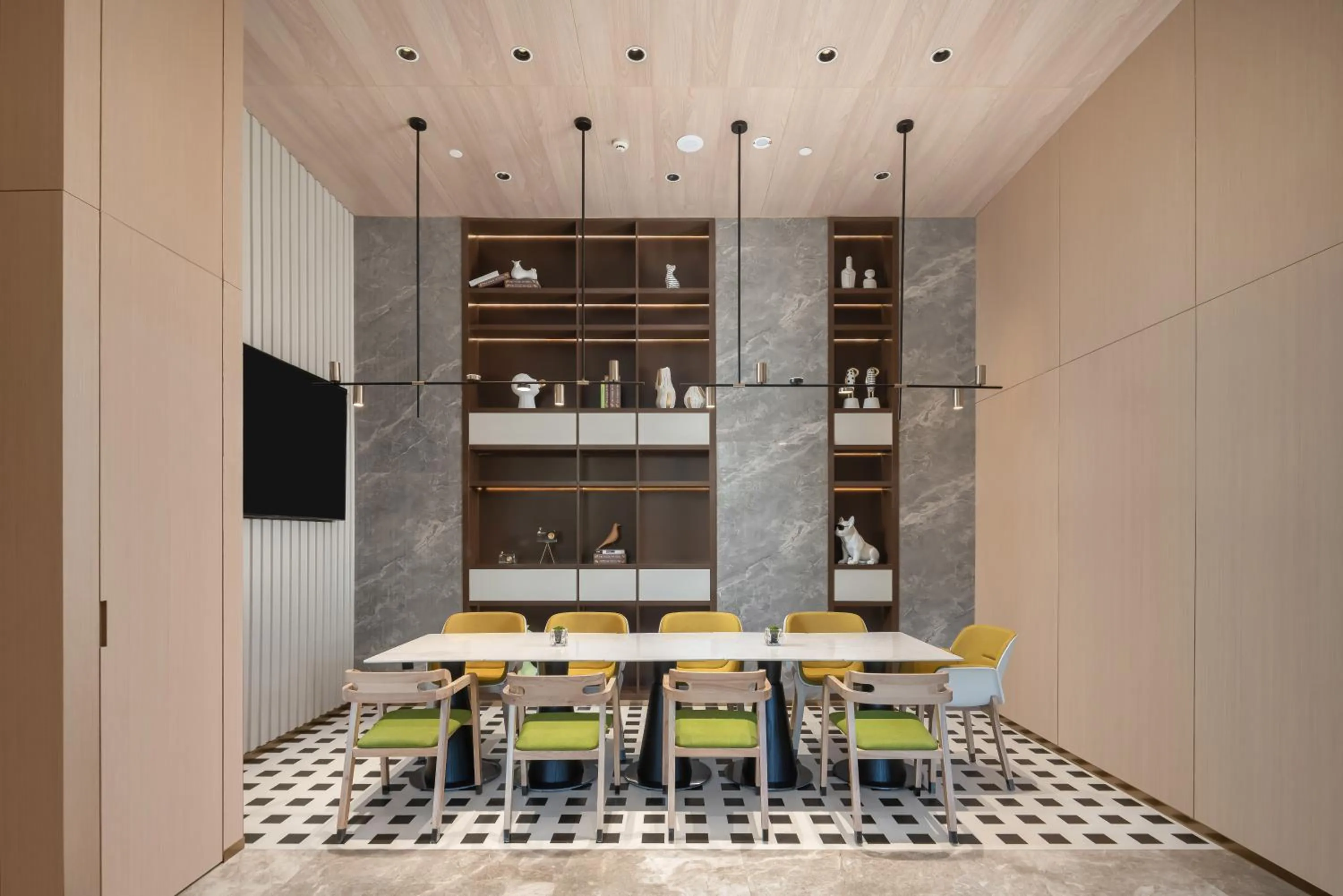 TV and multimedia in Home2 Suite by Hilton Dongguan Shijie