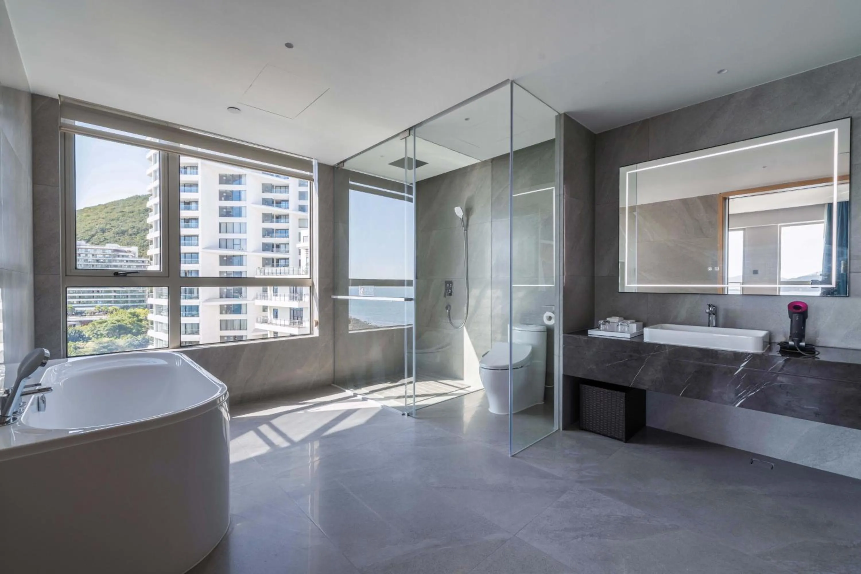 Bath in Sanya Junji Seaview Hotel