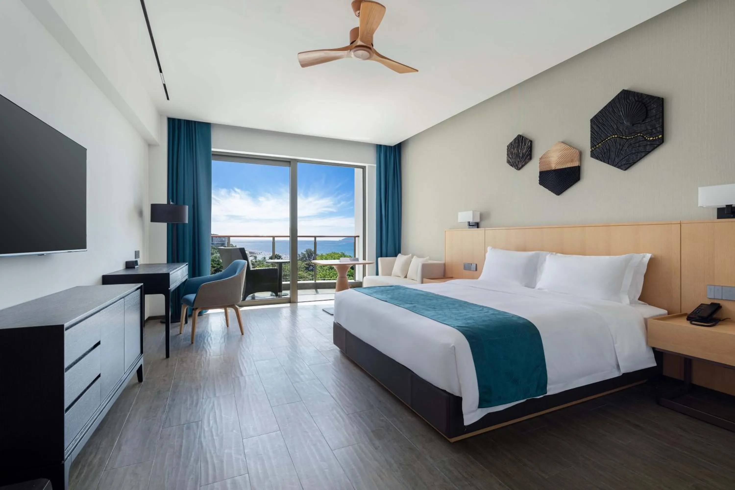 Bedroom, Bed in Sanya Junji Seaview Hotel