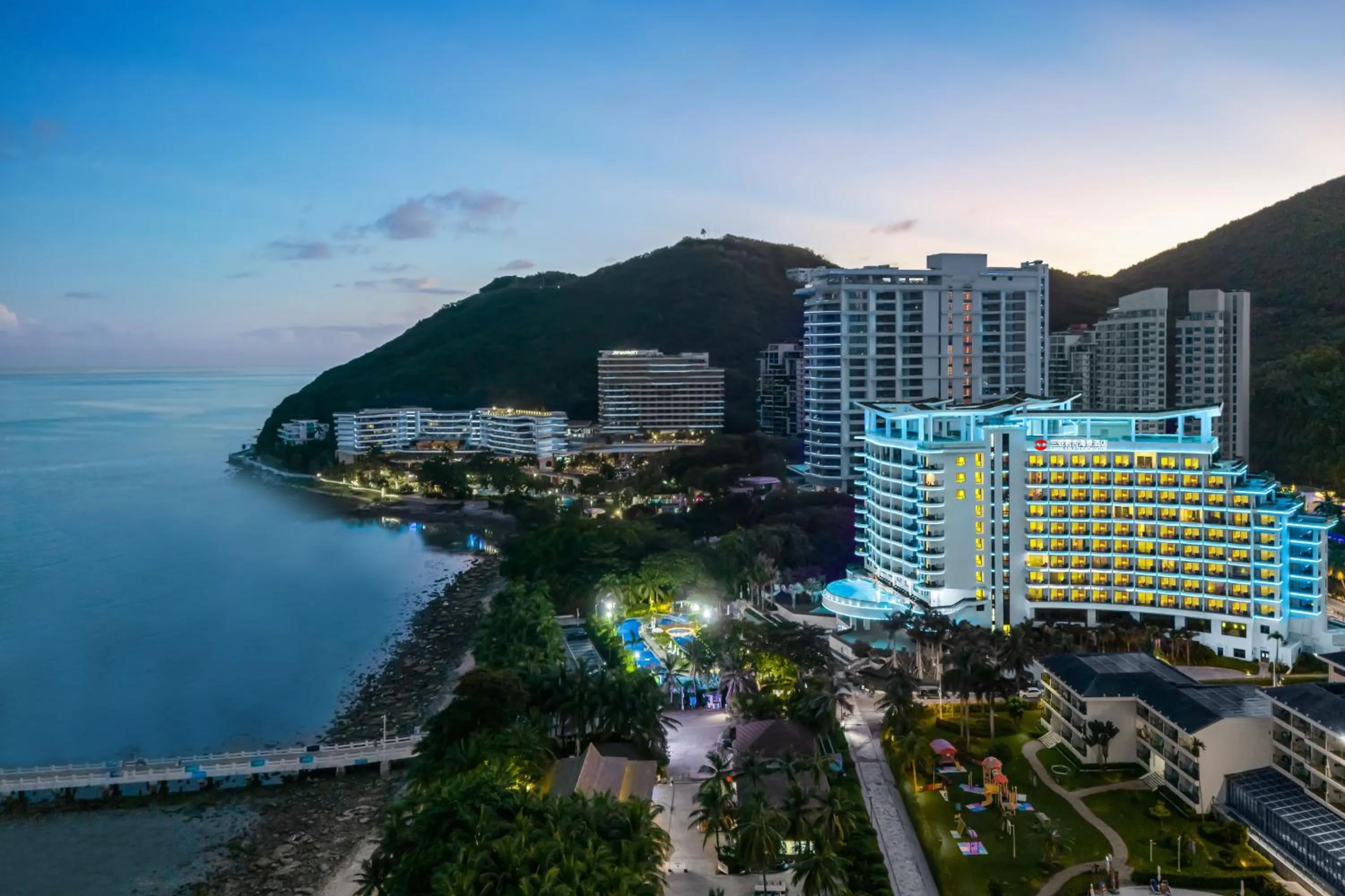 Property building in Sanya Junji Seaview Hotel