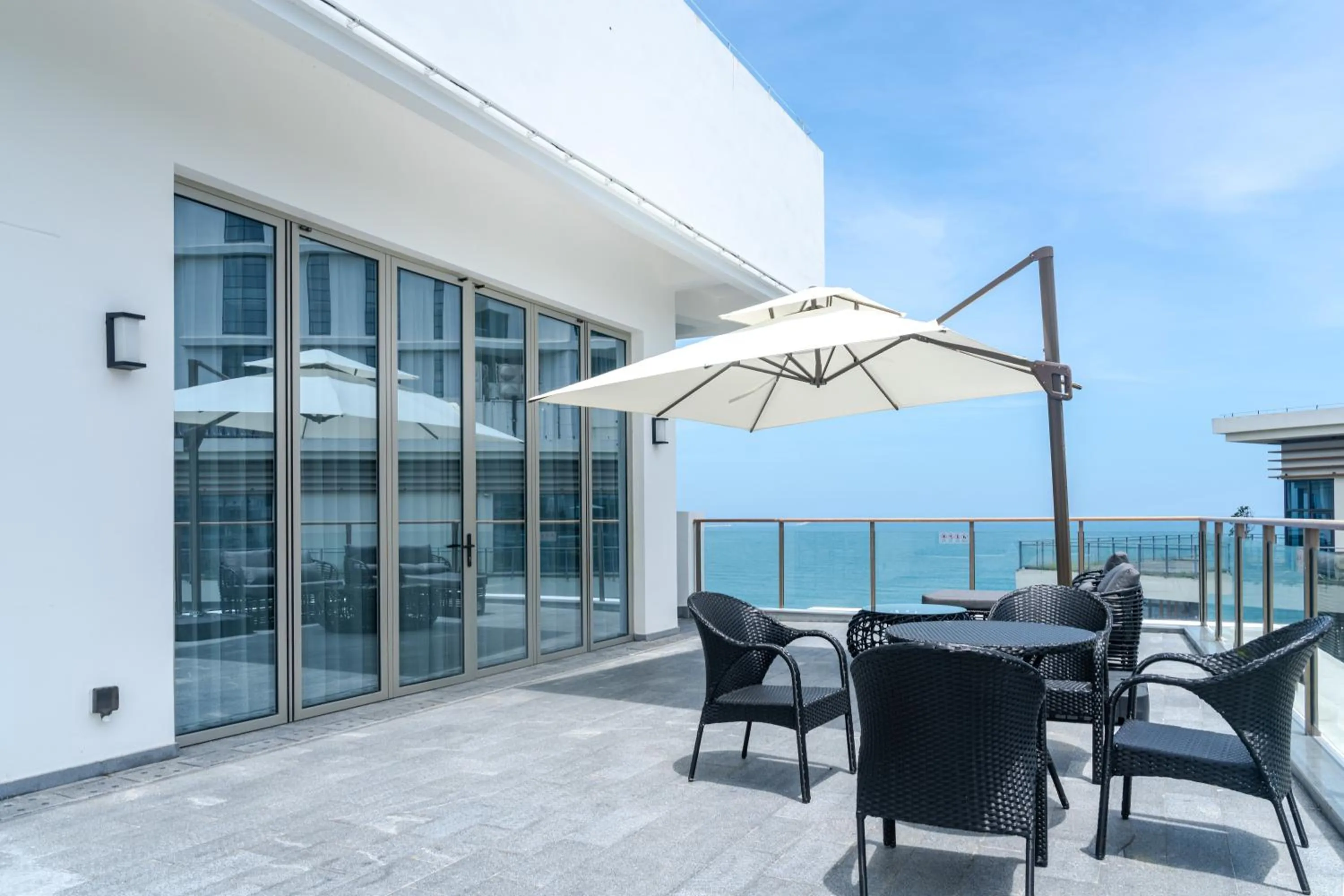 sunbed in Sanya Junji Seaview Hotel