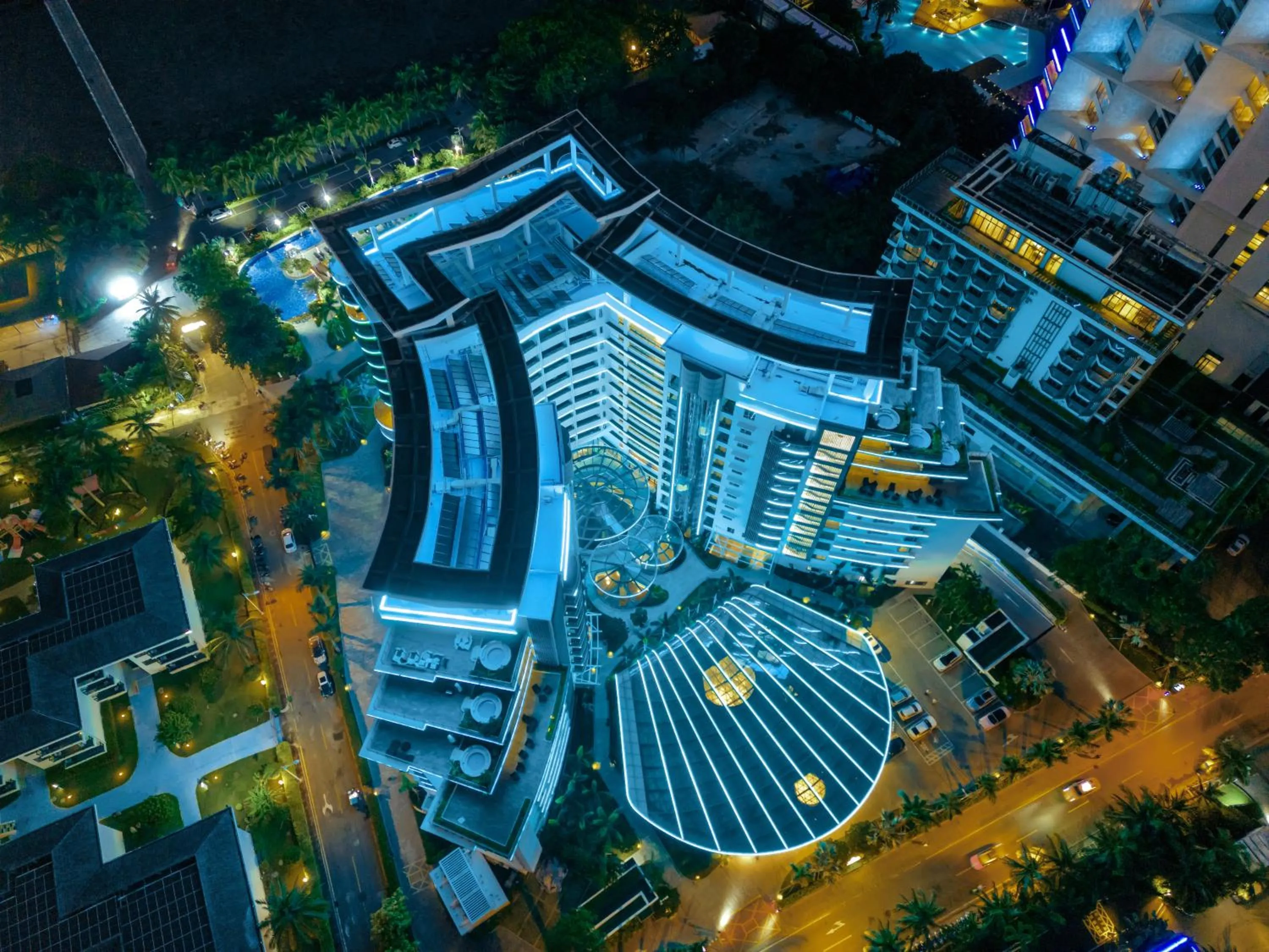 Night in Sanya Junji Seaview Hotel