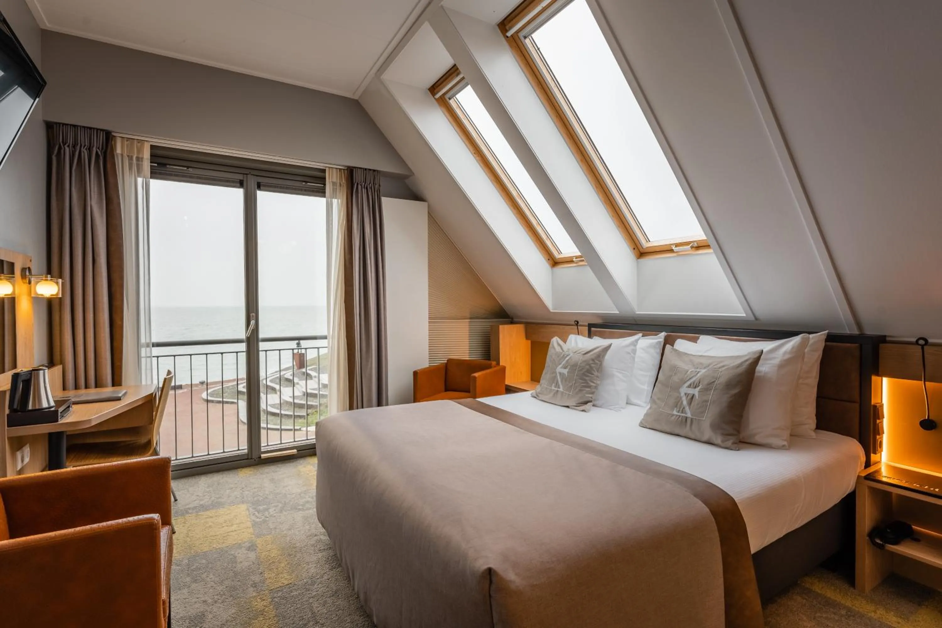 Bed in Hotel Zeezicht