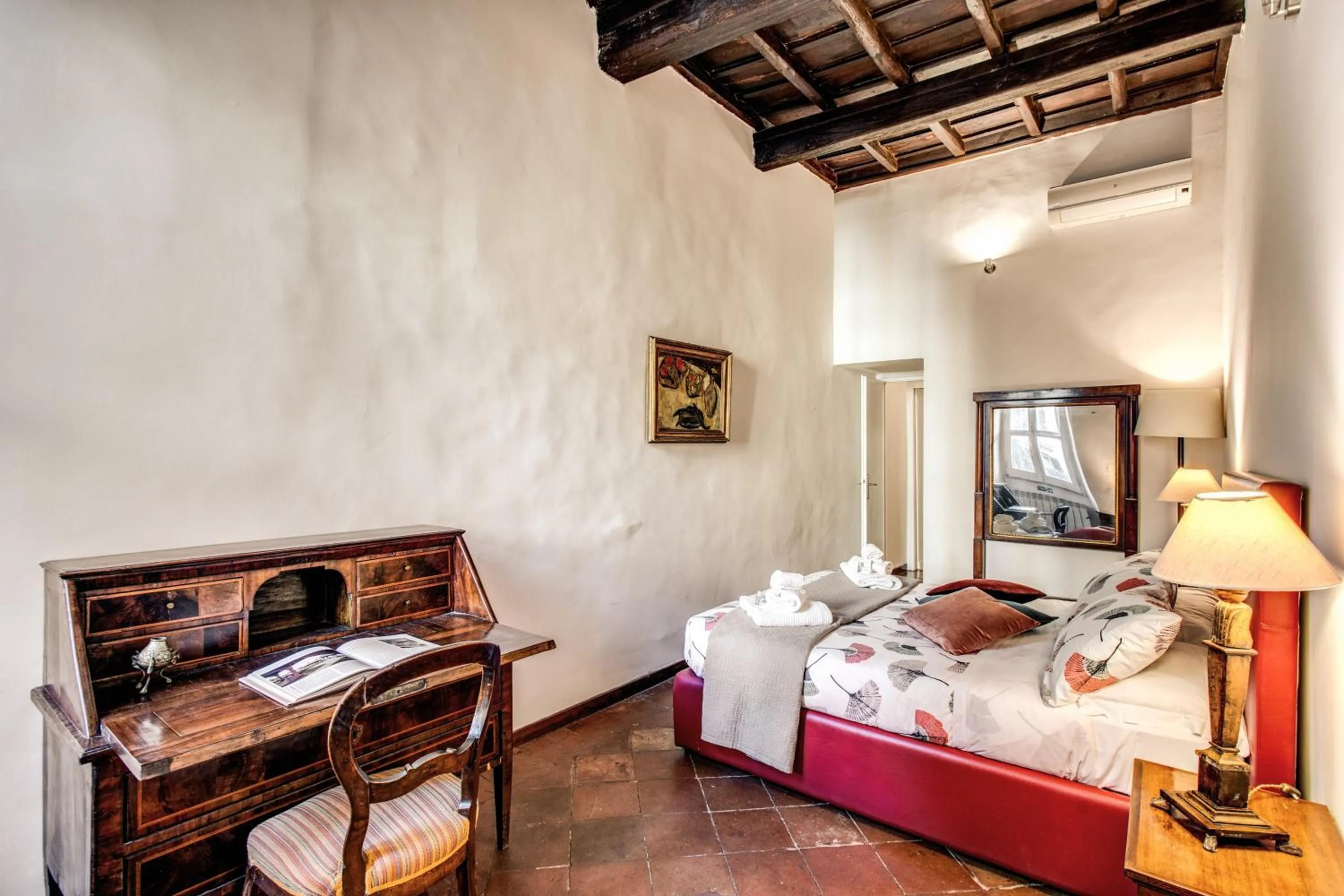 Photo of the whole room, Bed in Borgo Pio Passetto Papale