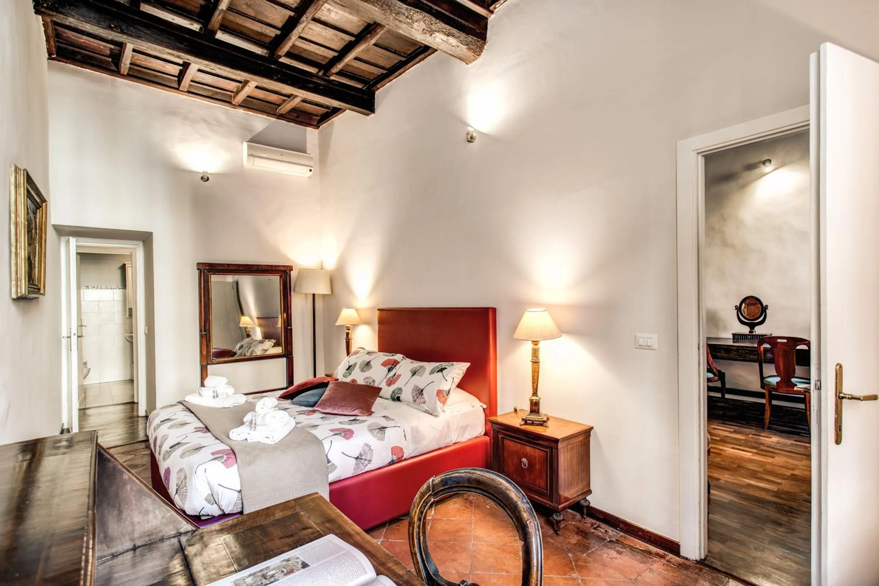 Photo of the whole room, Bed in Borgo Pio Passetto Papale