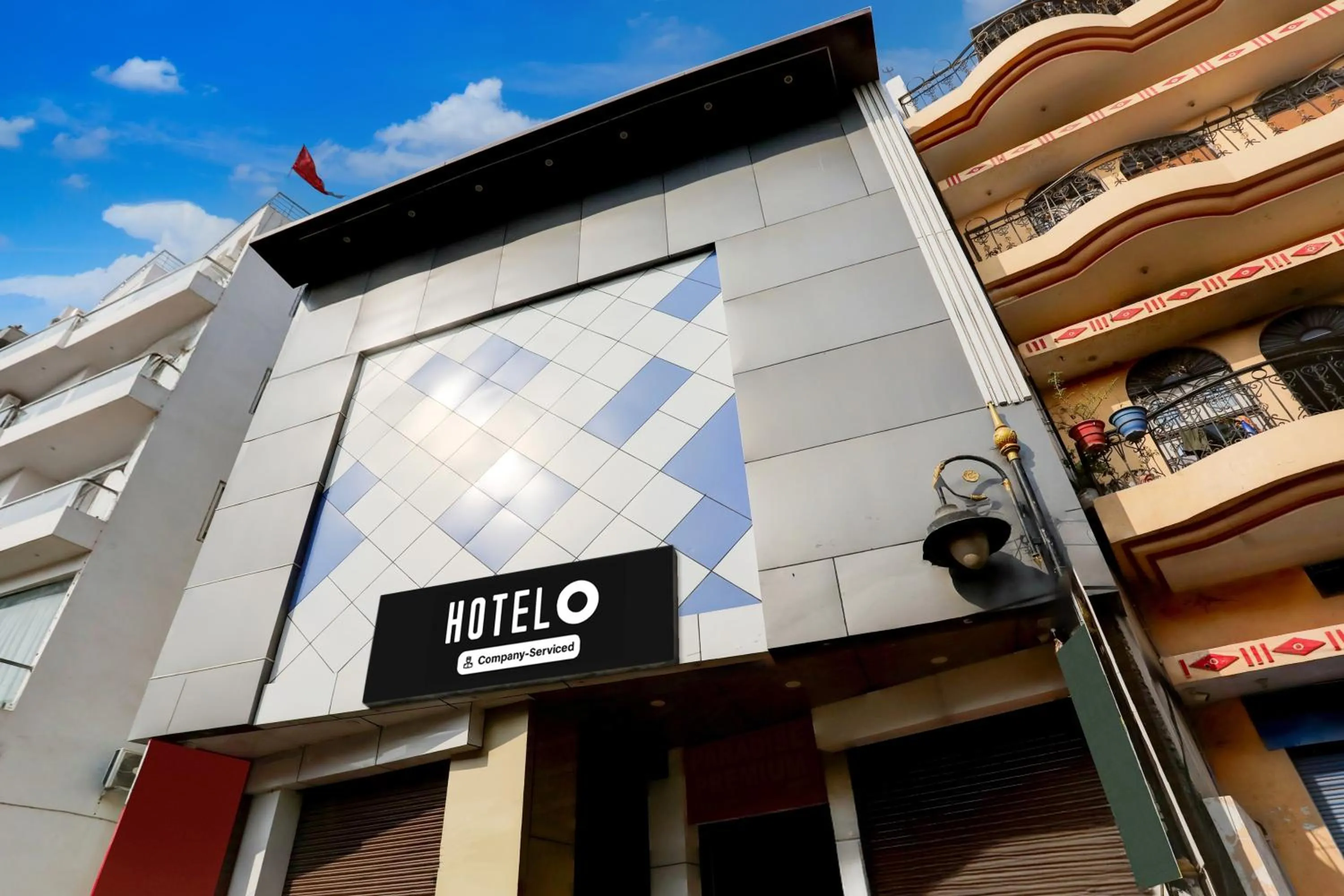 Facade/entrance in Super Hotel O Sankat Mochan Gandhi Nagar