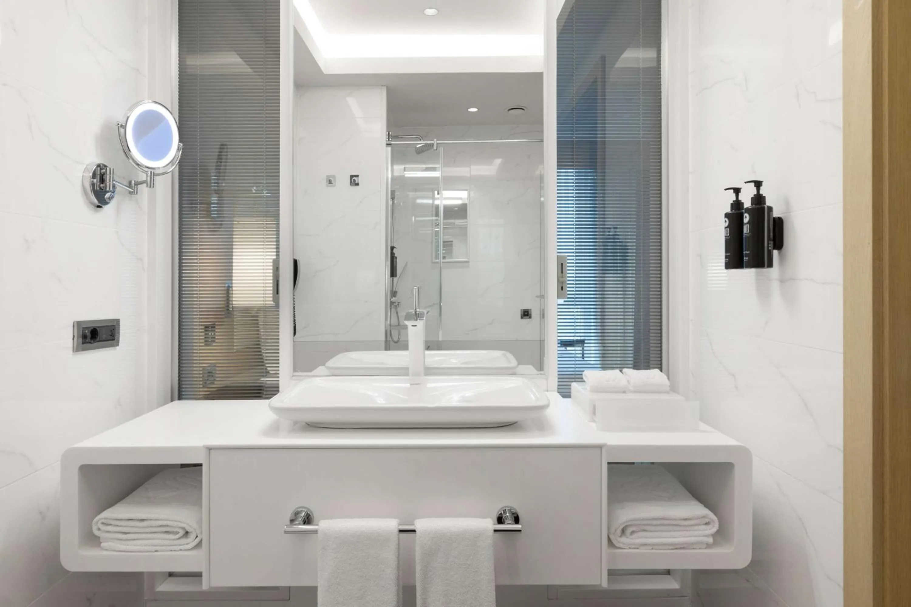 Bathroom in Wyndham Grand Istanbul Levent Hotel & Conference Center