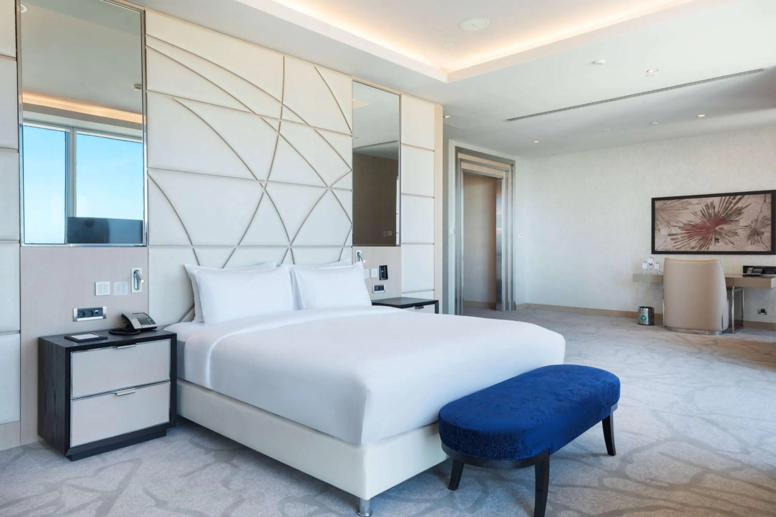 Photo of the whole room, Bed in Wyndham Grand Istanbul Levent Hotel & Conference Center