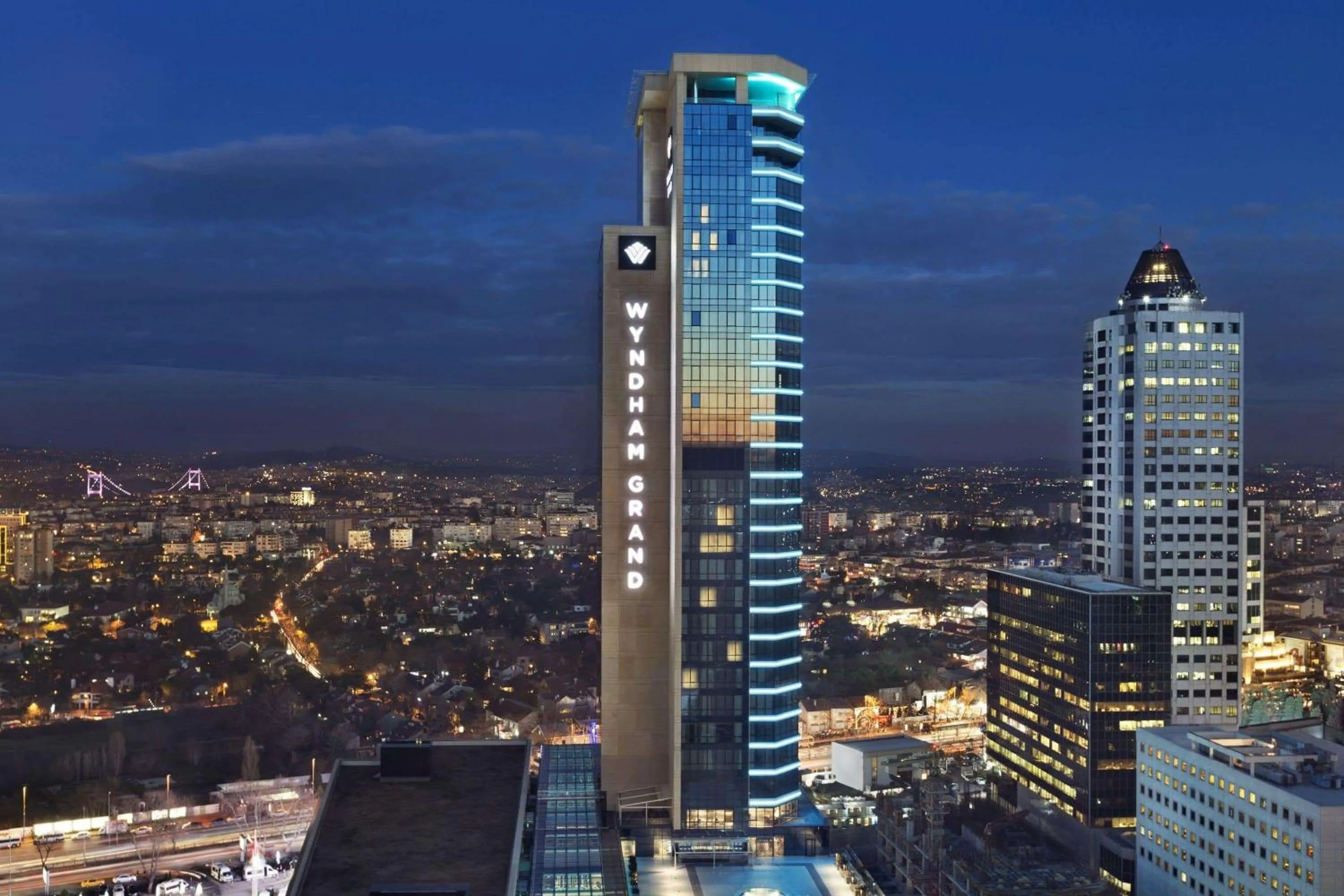 Property building in Wyndham Grand Istanbul Levent Hotel & Conference Center