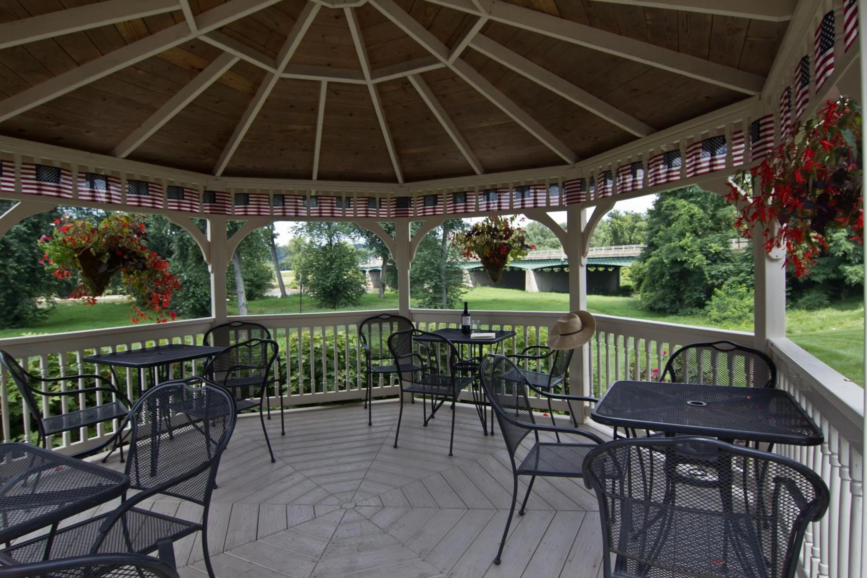 Balcony/Terrace in Coshocton Village Inn & Suites