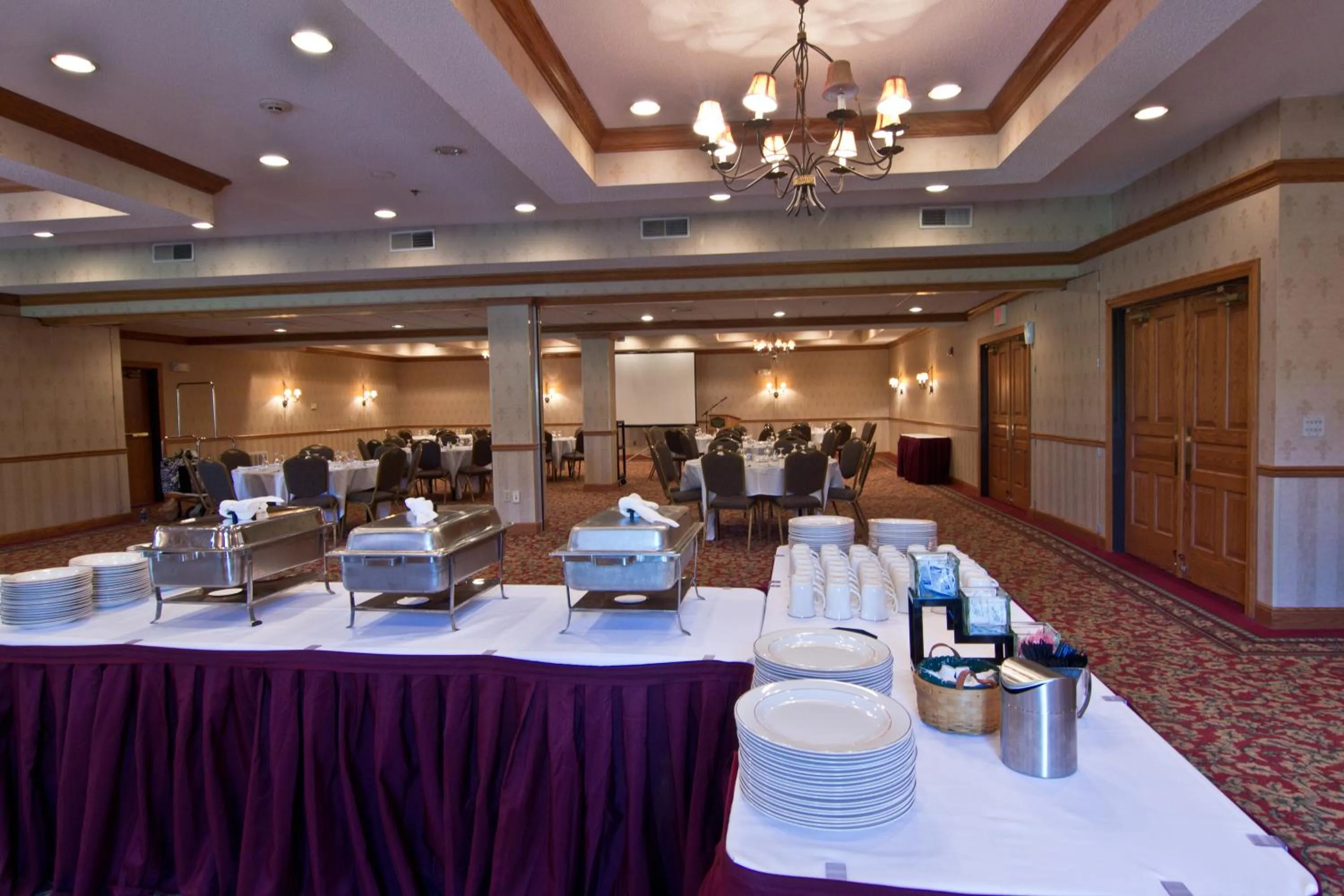 Banquet/Function facilities in Coshocton Village Inn & Suites