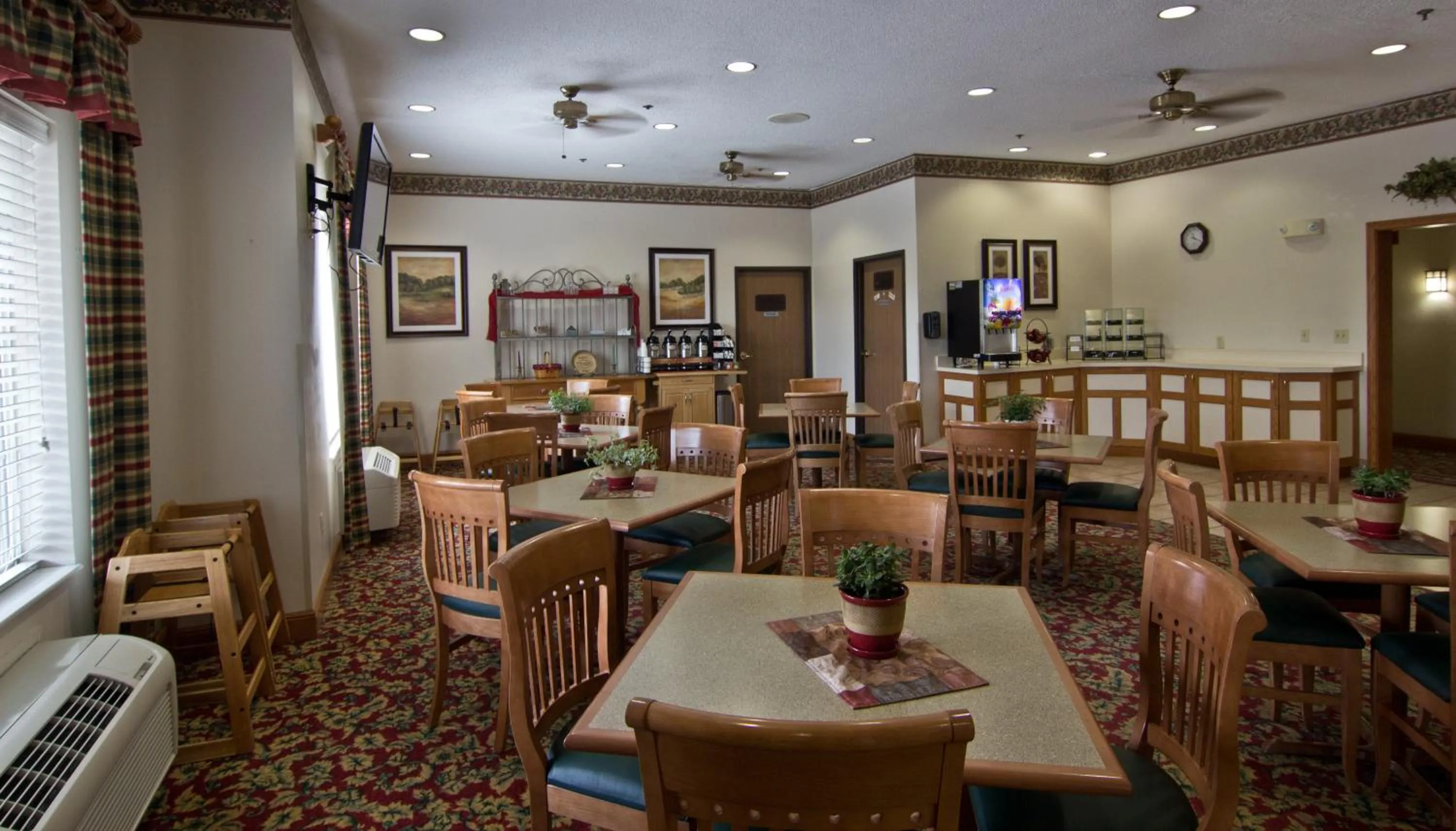 Lobby or reception in Coshocton Village Inn & Suites