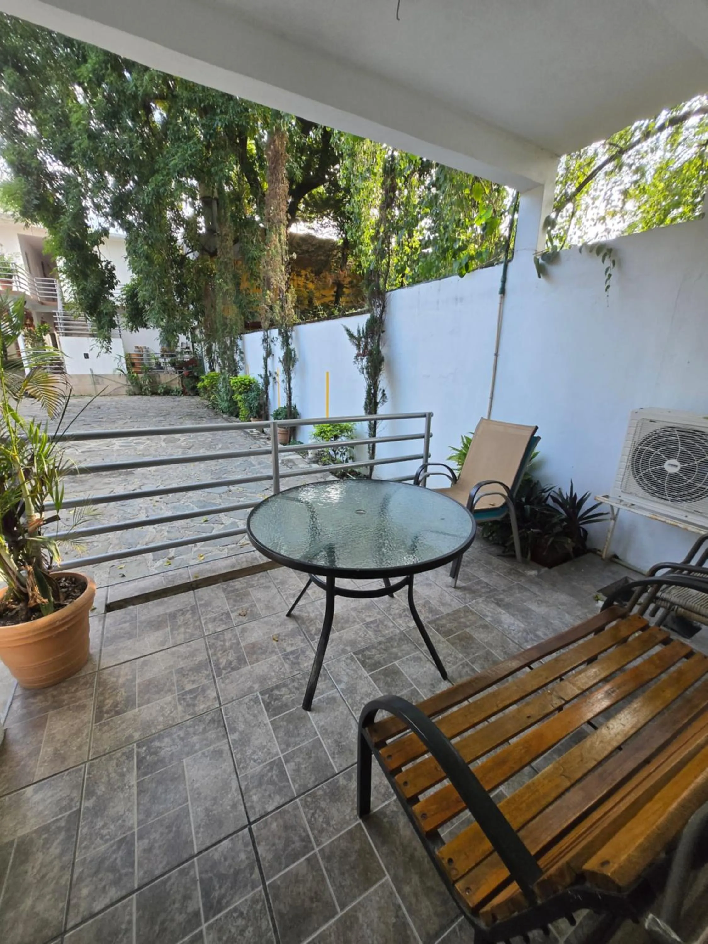 Day in Hotel Raga Inn