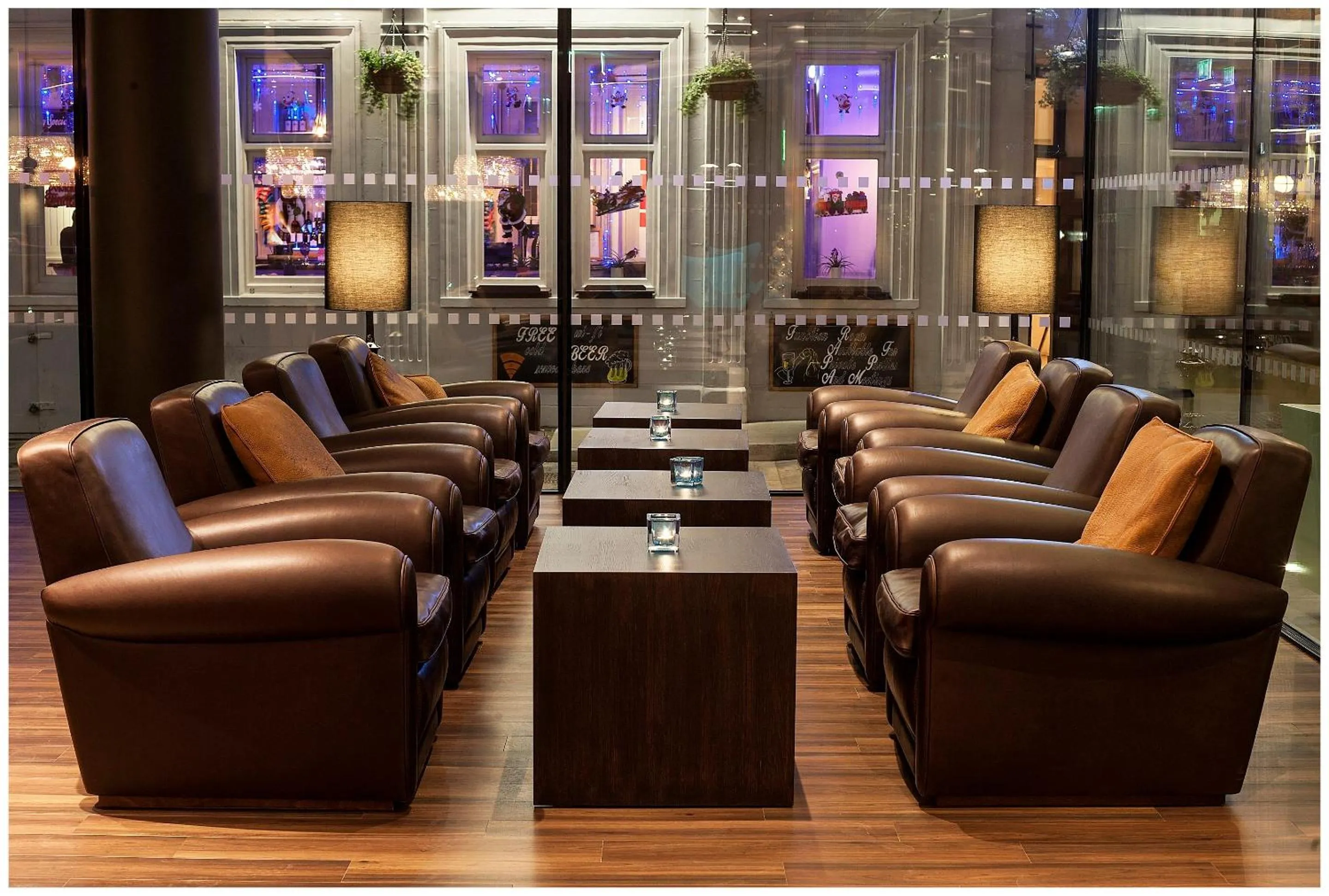 Lounge or bar in Motel One London-Tower Hill