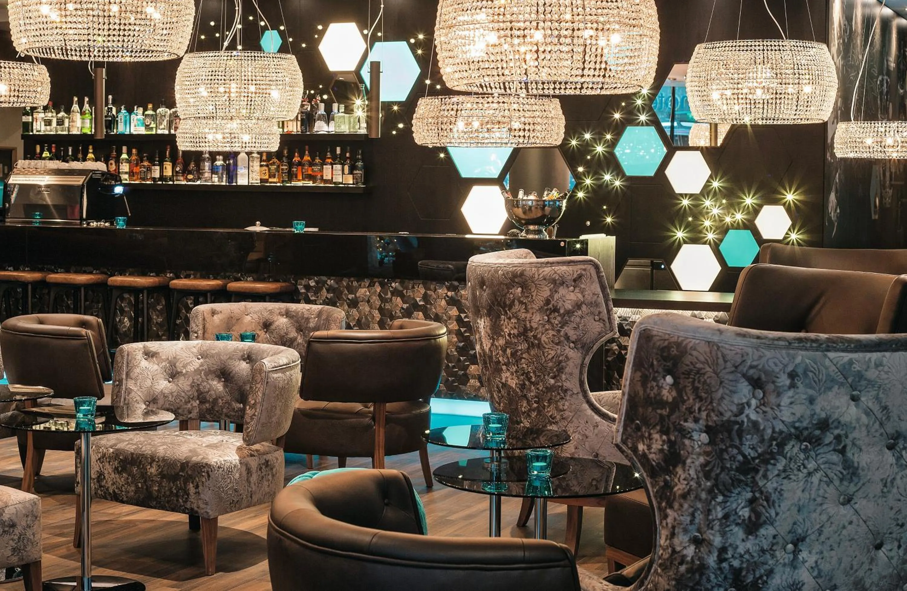 Lounge or bar in Motel One London-Tower Hill