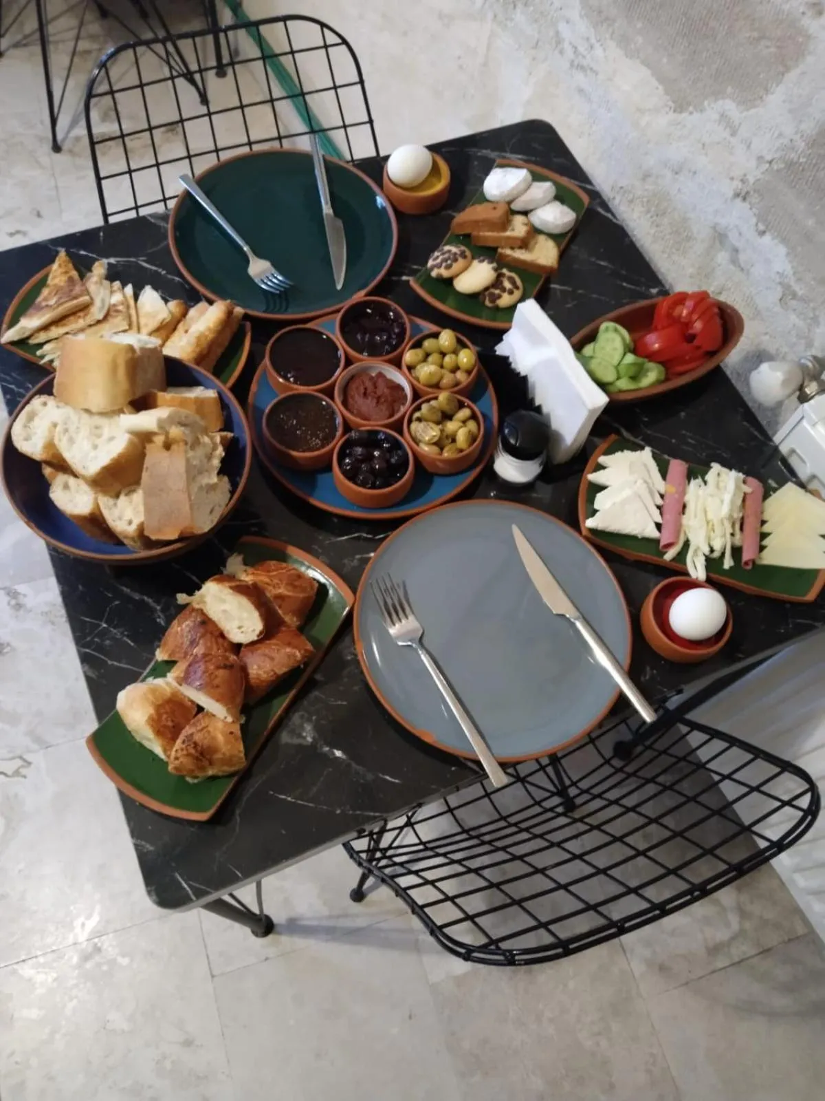 Breakfast in Avlu Cave House