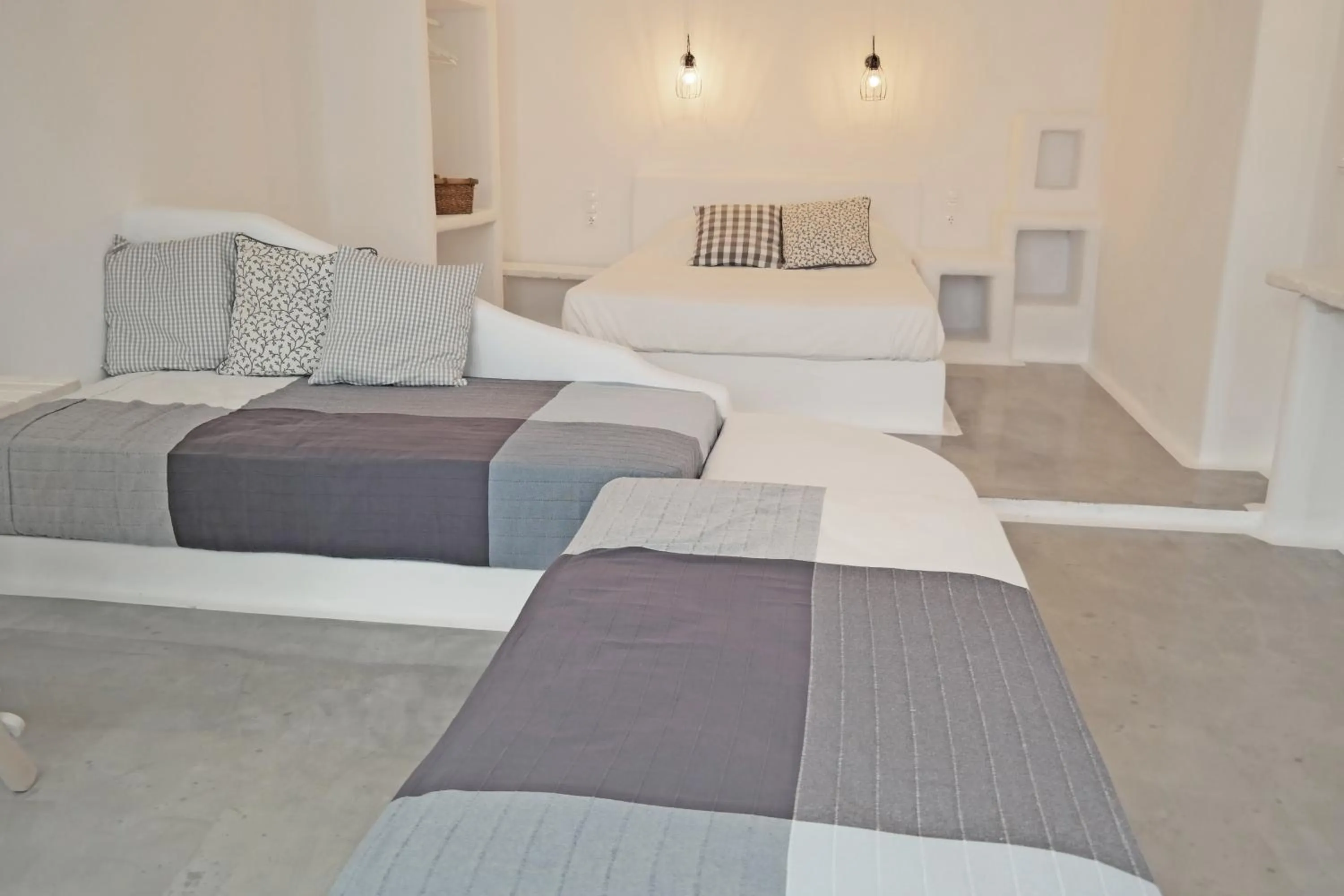 Living room, Bed in Annio studios