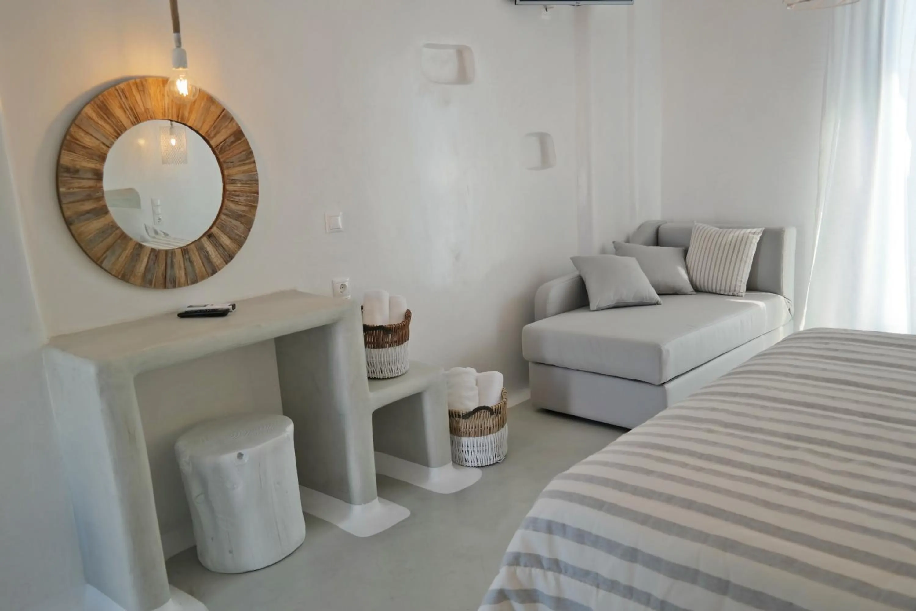 Bedroom, Bed in Annio studios