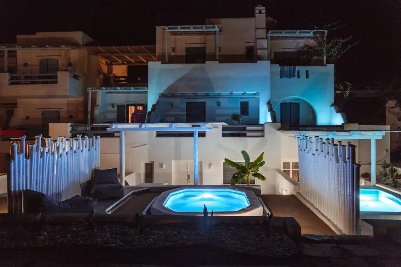 Property building in Annio studios