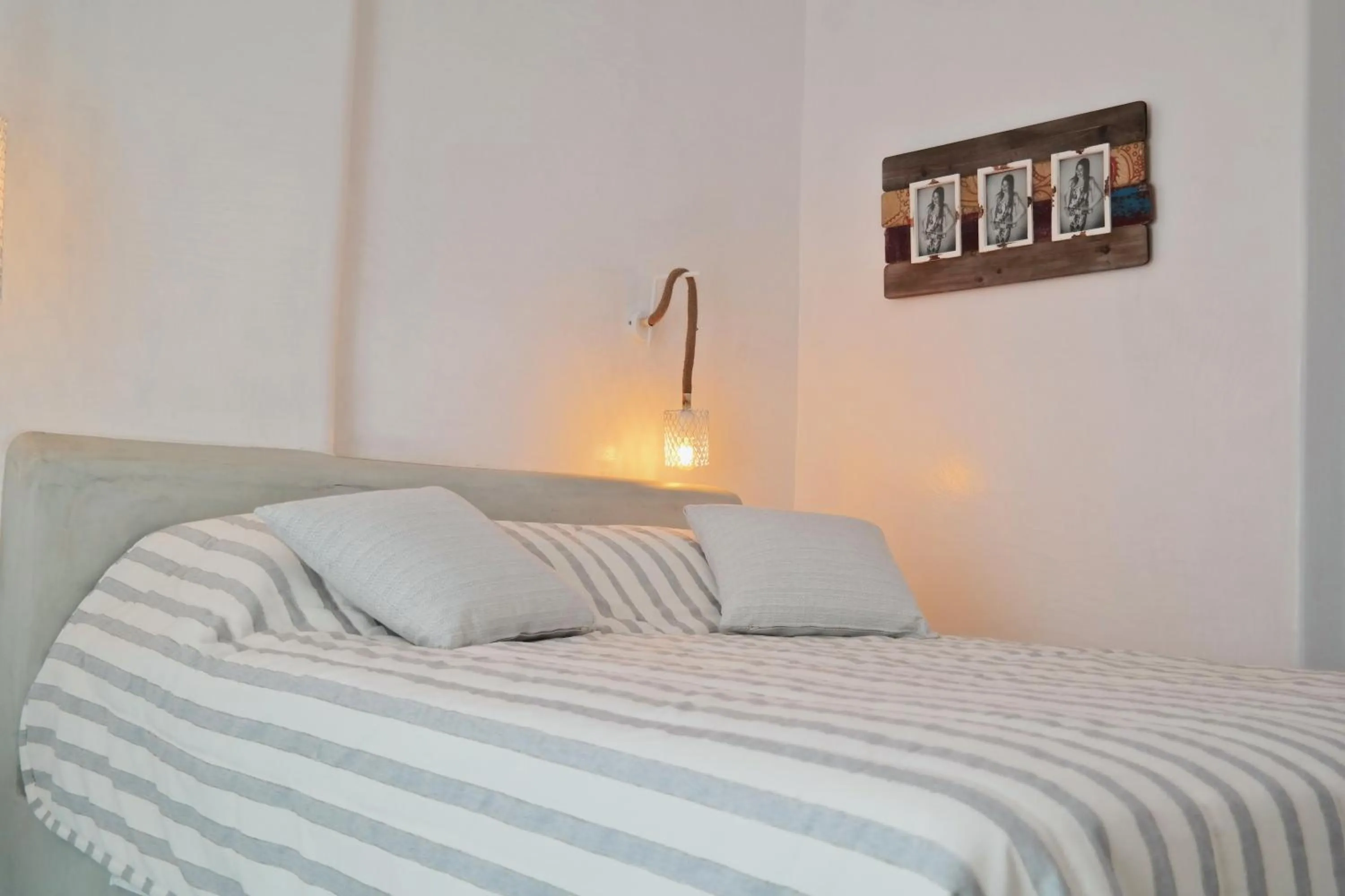 Bedroom, Bed in Annio studios