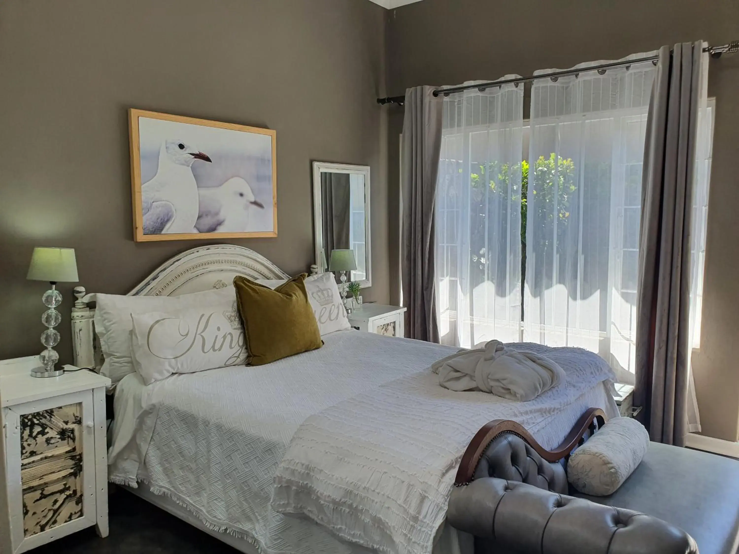Double Room - single occupancy in Waterhouse Guest Lodge in Waterkloof Double Room - single occupancy in Waterhouse Guest Lodge in Waterkloof