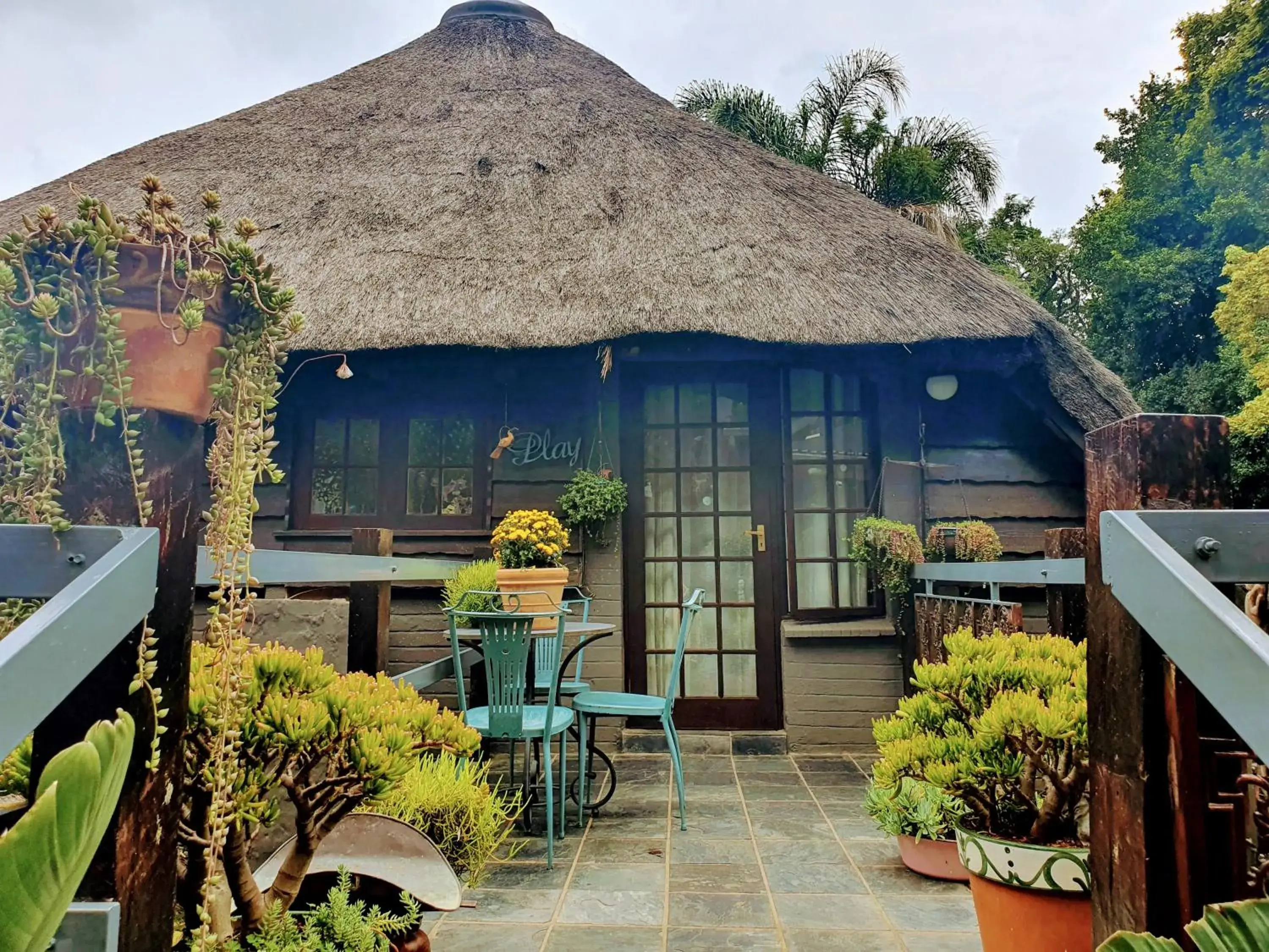 Apartment - single occupancy in Waterhouse Guest Lodge in Waterkloof Apartment - single occupancy in Waterhouse Guest Lodge in Waterkloof