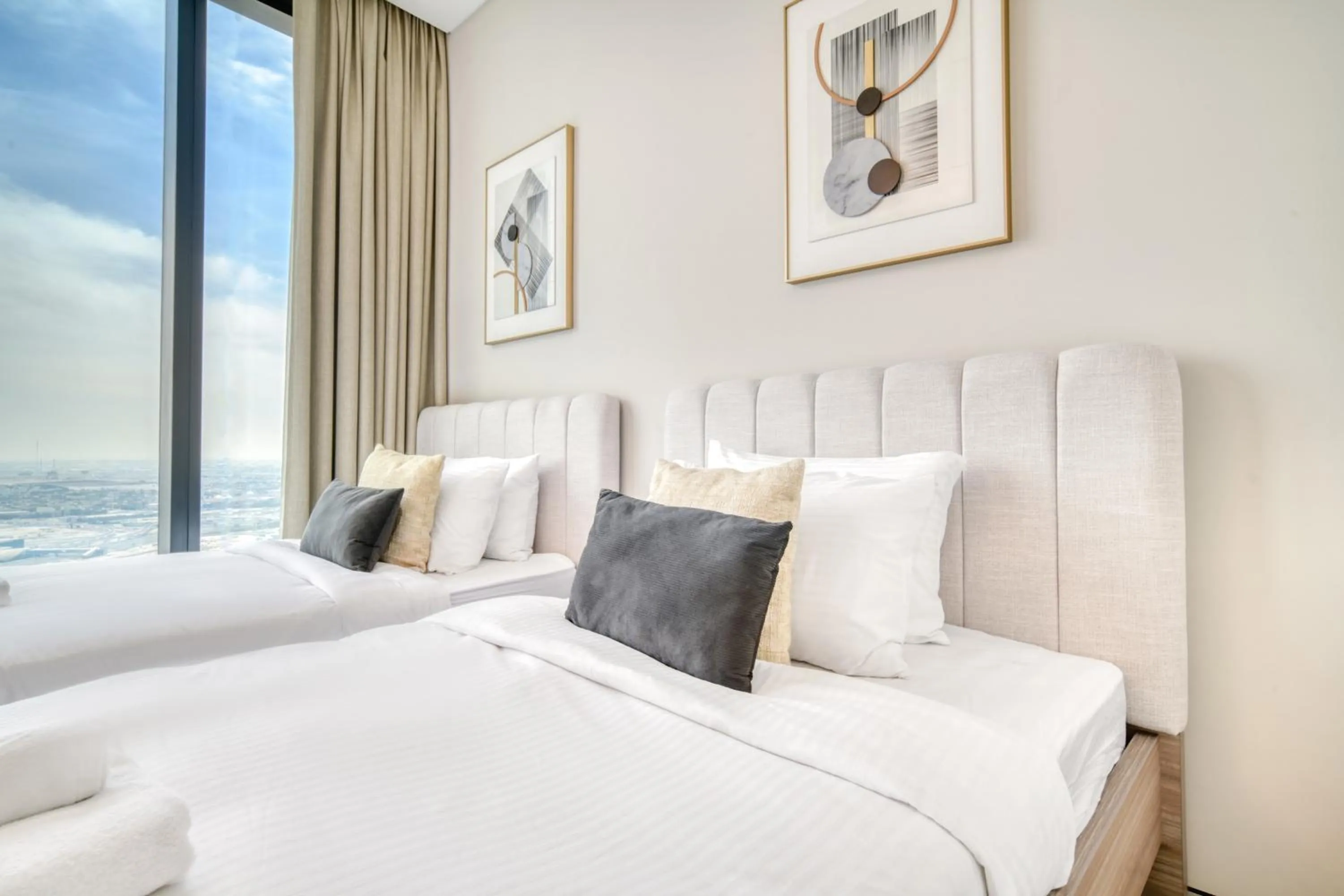 Bed in Address JBR Marina View, JBR, Dubai Marina - Mint Stay