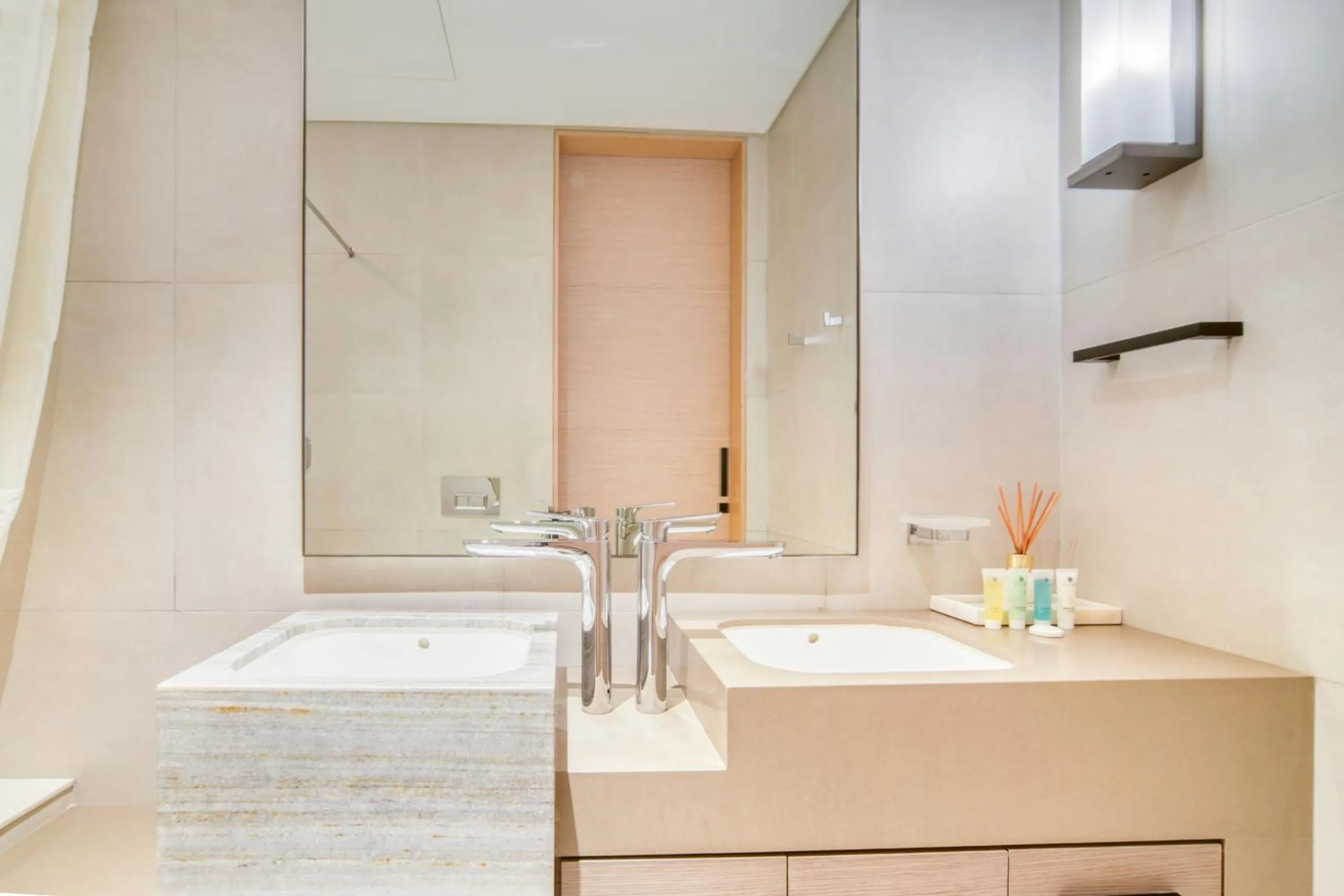 Address JBR Marina View, JBR, Dubai Marina - Mint Stay