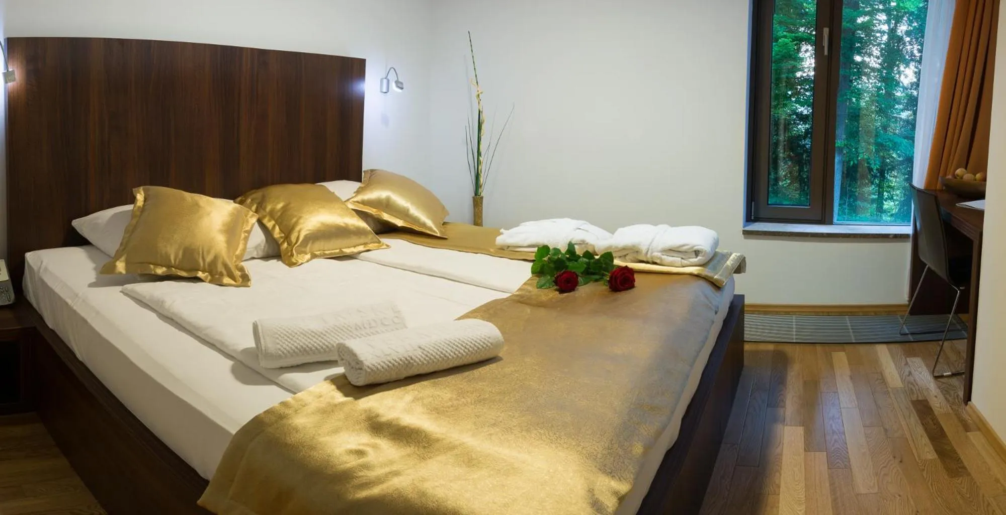 Bedroom, Bed in Rimske Terme Resort - Vila Sisi