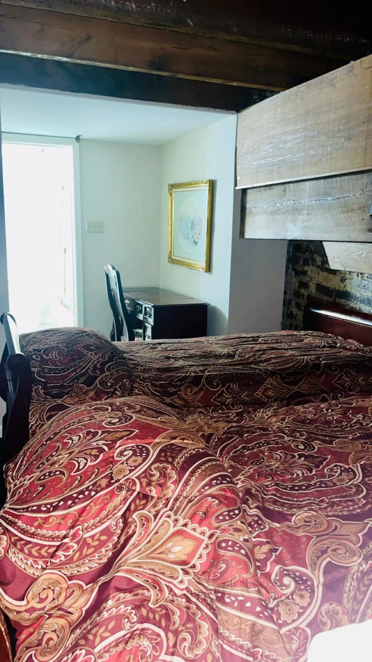 Bed in Plaza Suites Downtown New Orleans