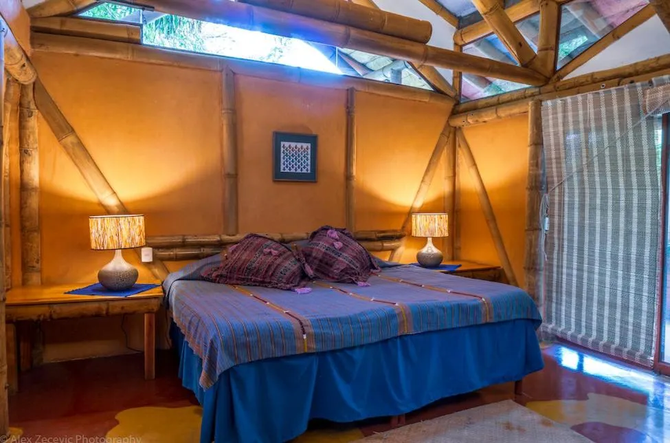 Bed in Reserva Natural Atitlan