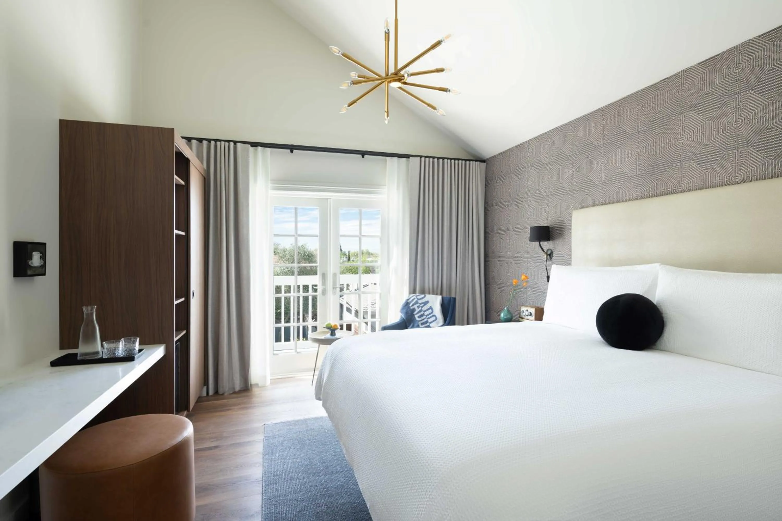 Bed in El Dorado Hotel