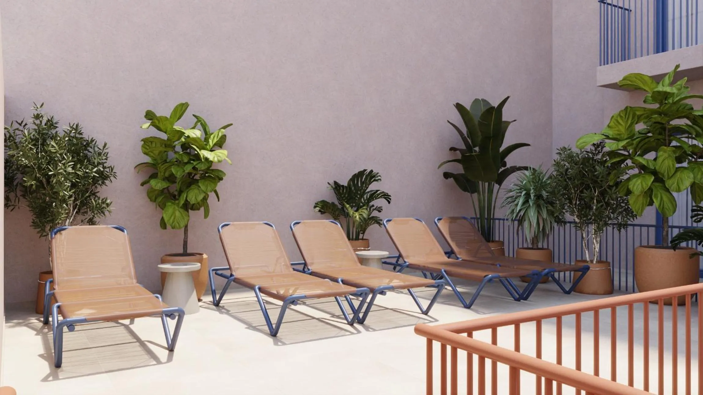 Swimming pool in Hotel Goya