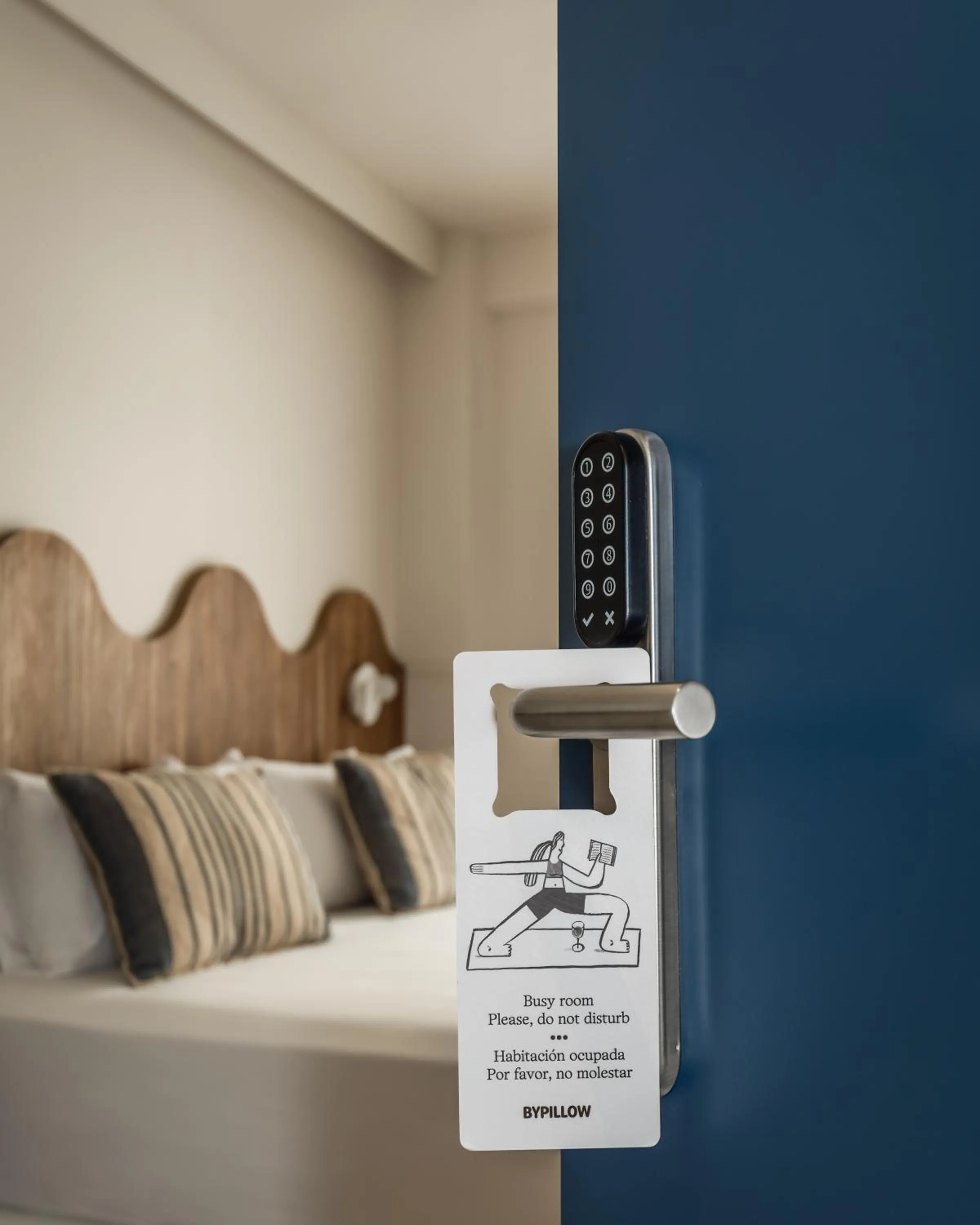 Bed in BYPILLOW Paseo